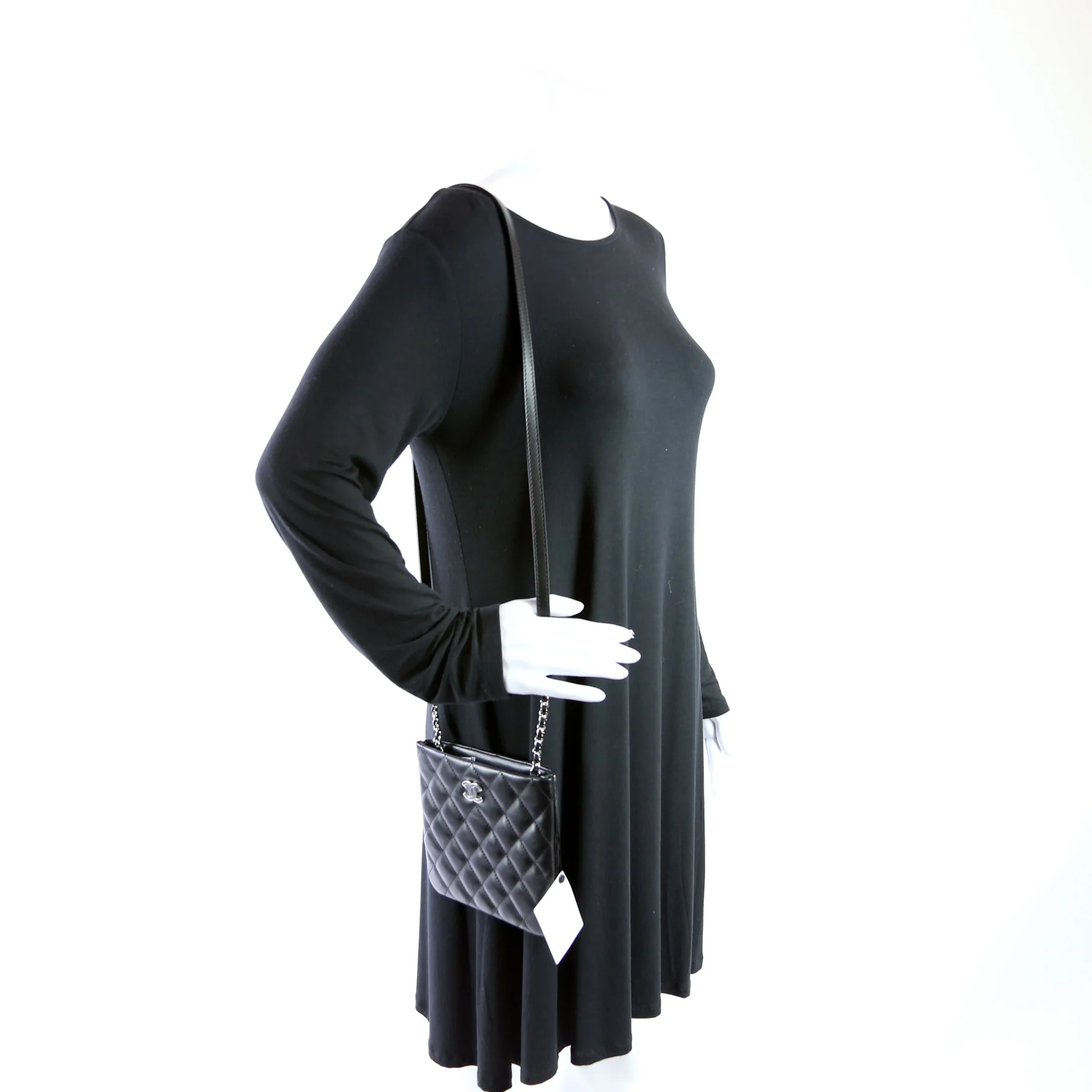 Uniform Crossbody Lambskin Black - Image 11