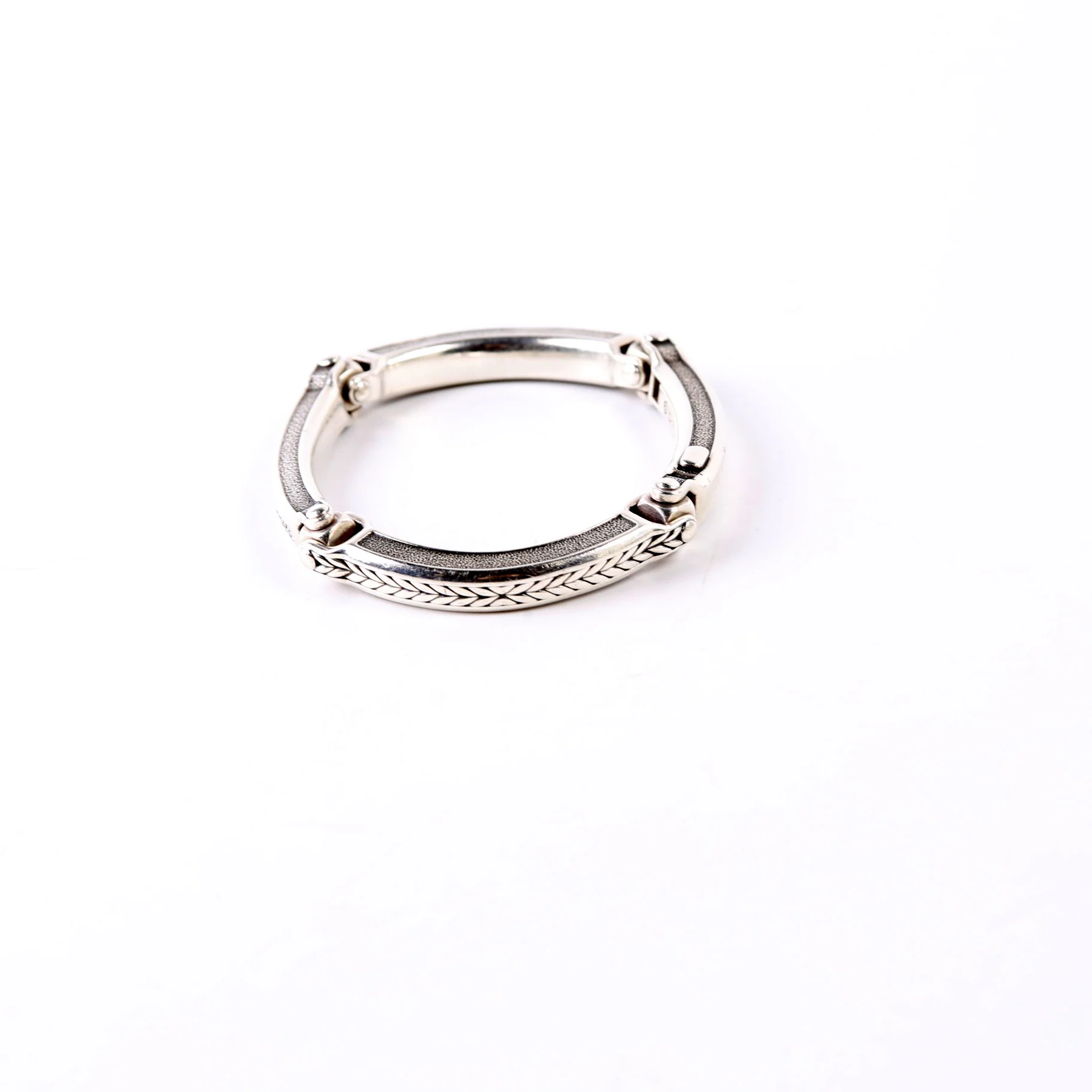 Universal Bolt Link Bracelet Black Pave/925 - Image 2
