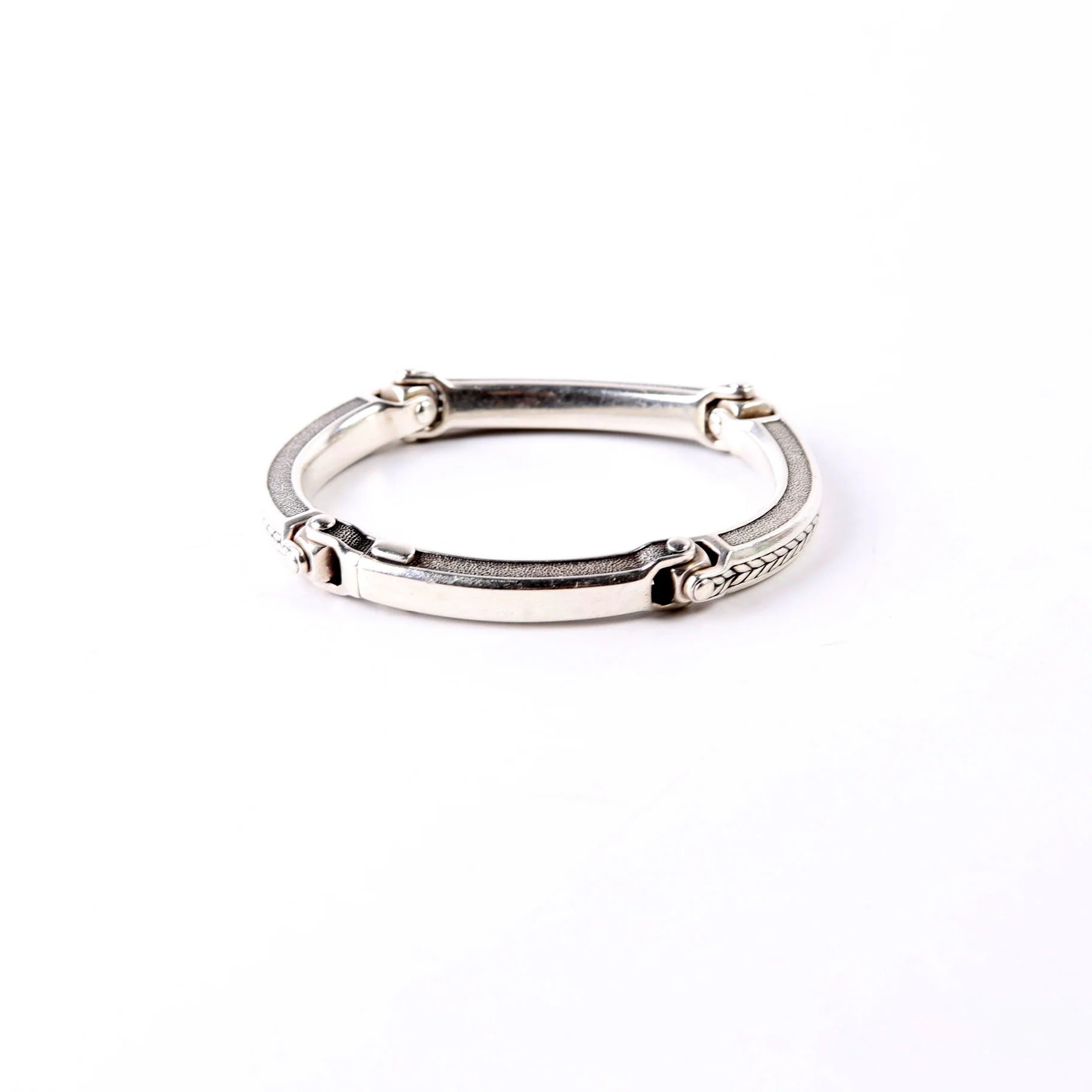 Universal Bolt Link Bracelet Black Pave/925 - Image 3