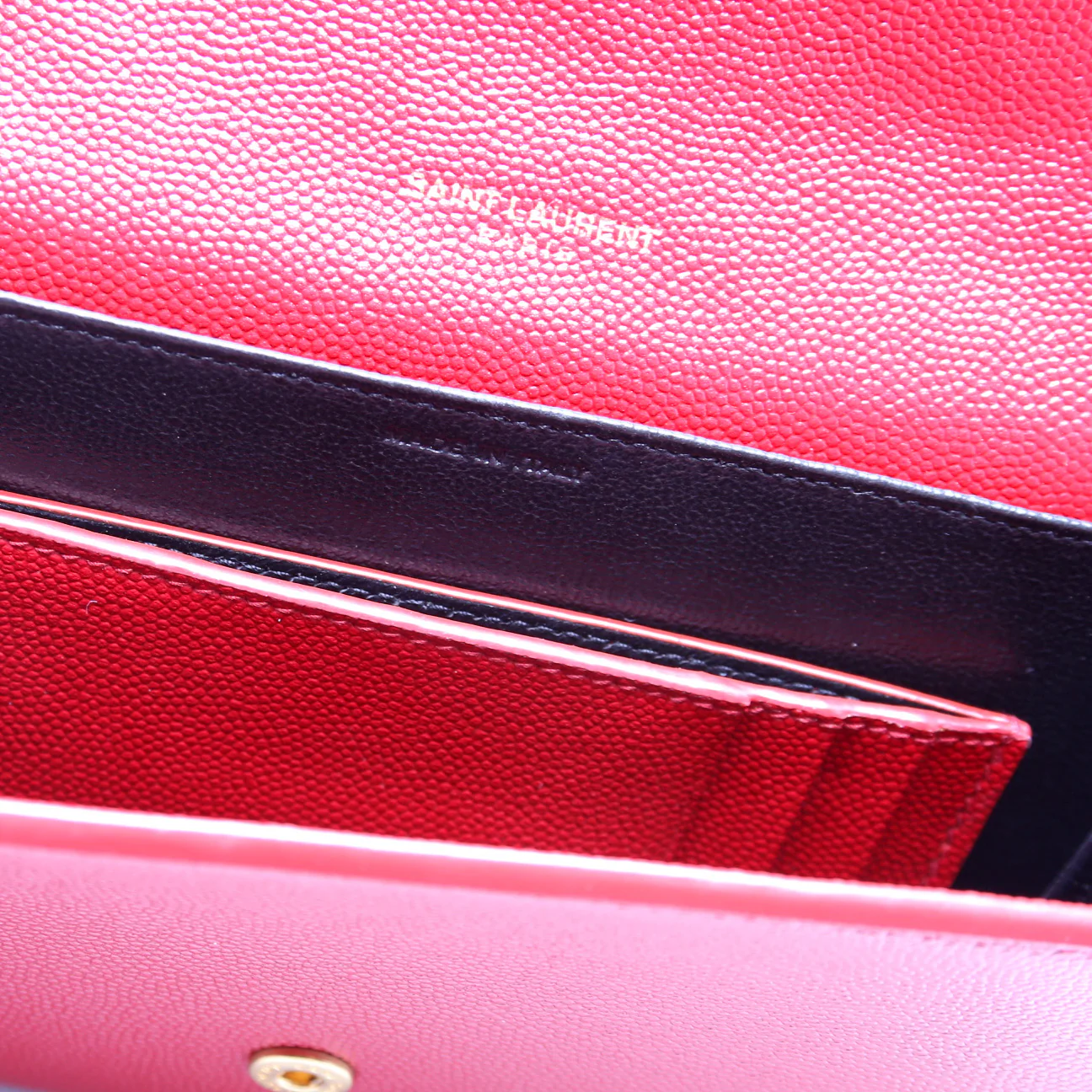 Uptown Chain Wallet Grain 607788 - Image 7