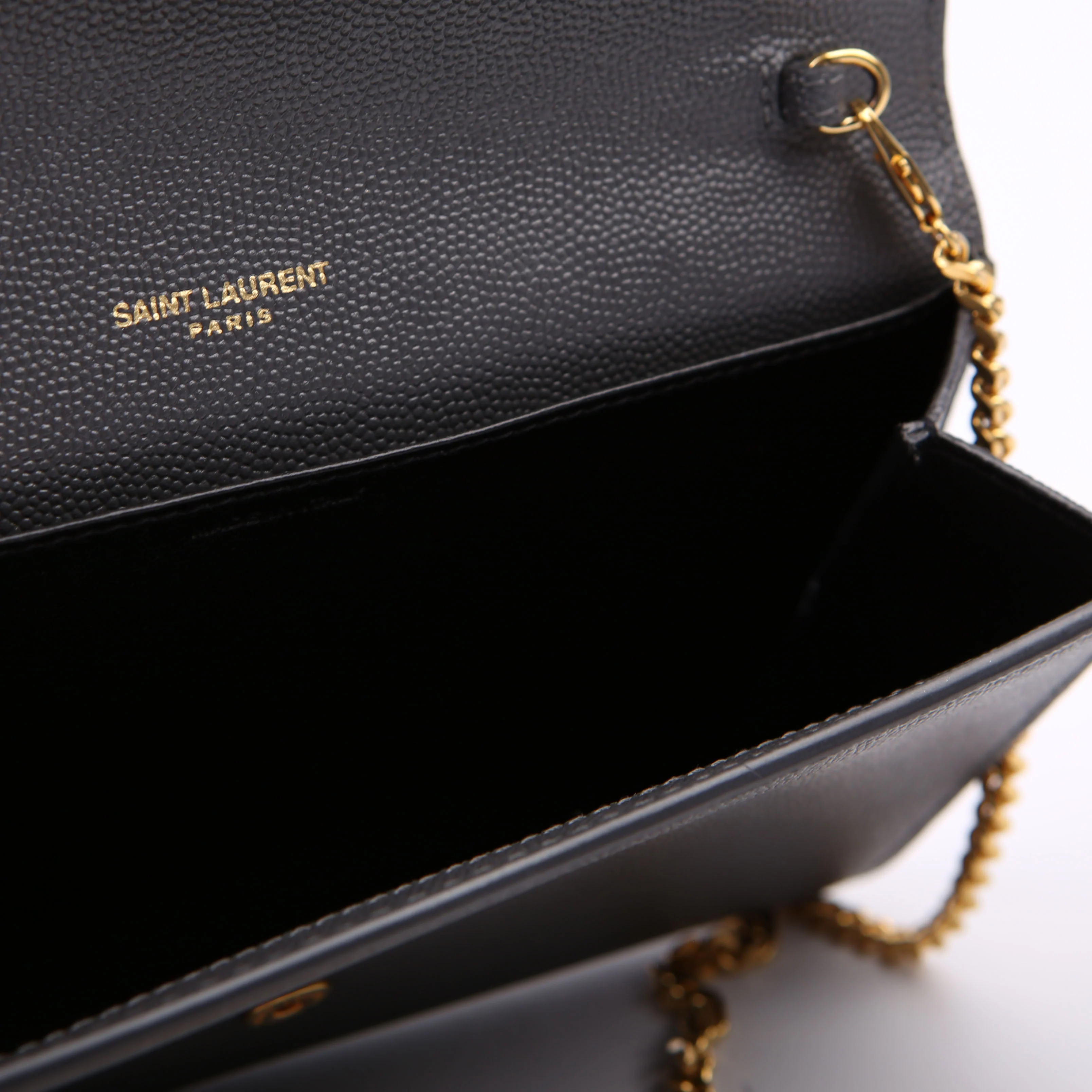Uptown Chain Wallet Grain Grey - Image 11