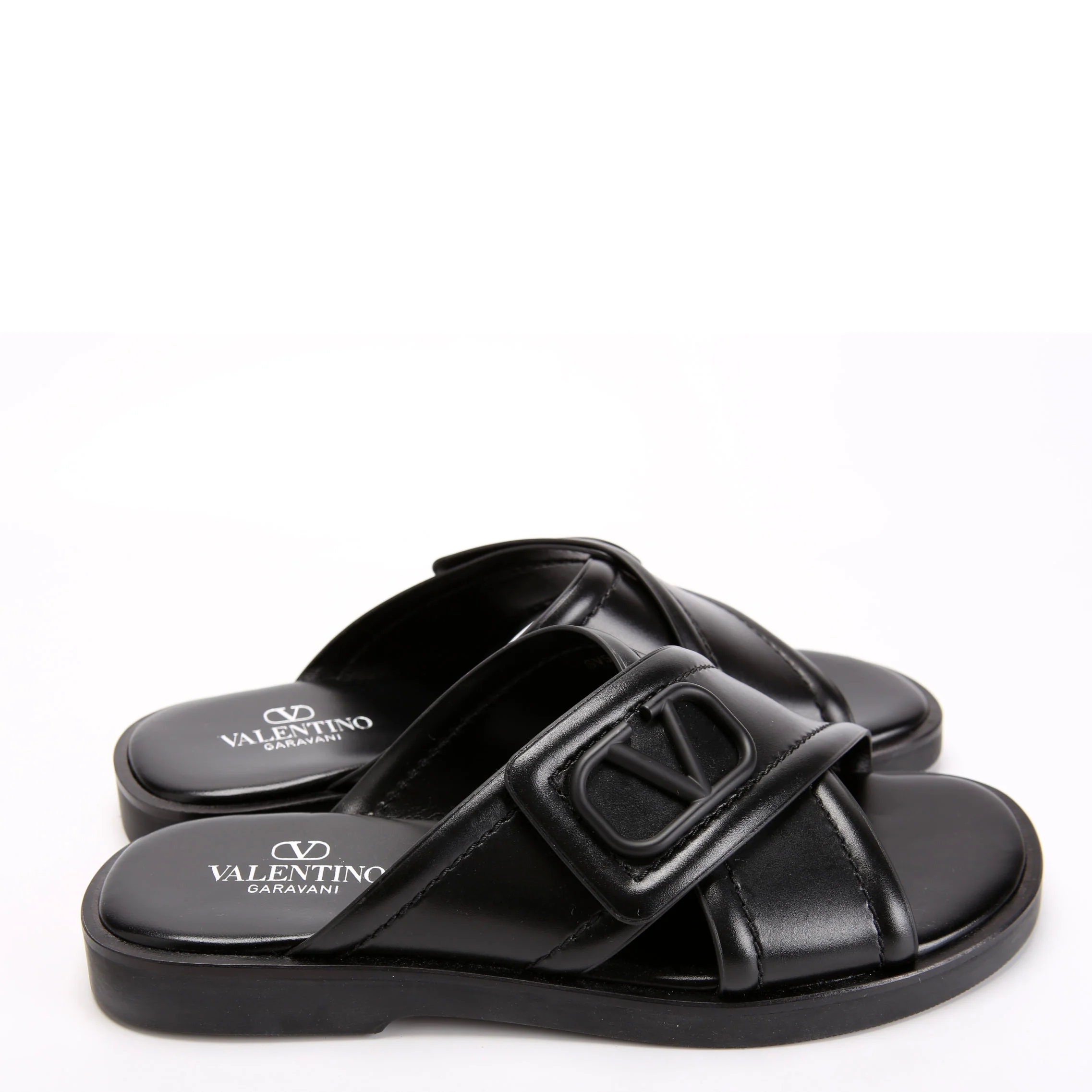 V Logo Crisscross Sandals Size 41.5 Black - Image 3
