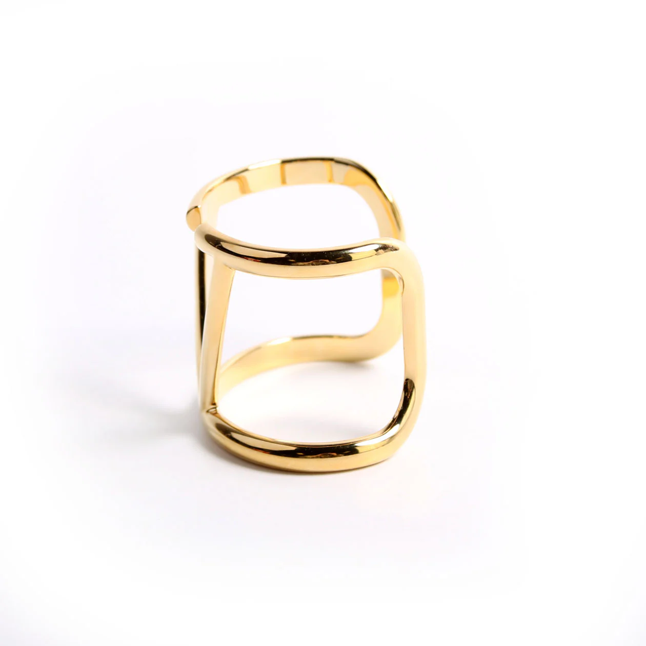 V Logo Cuff Bracelet Gold - Image 2