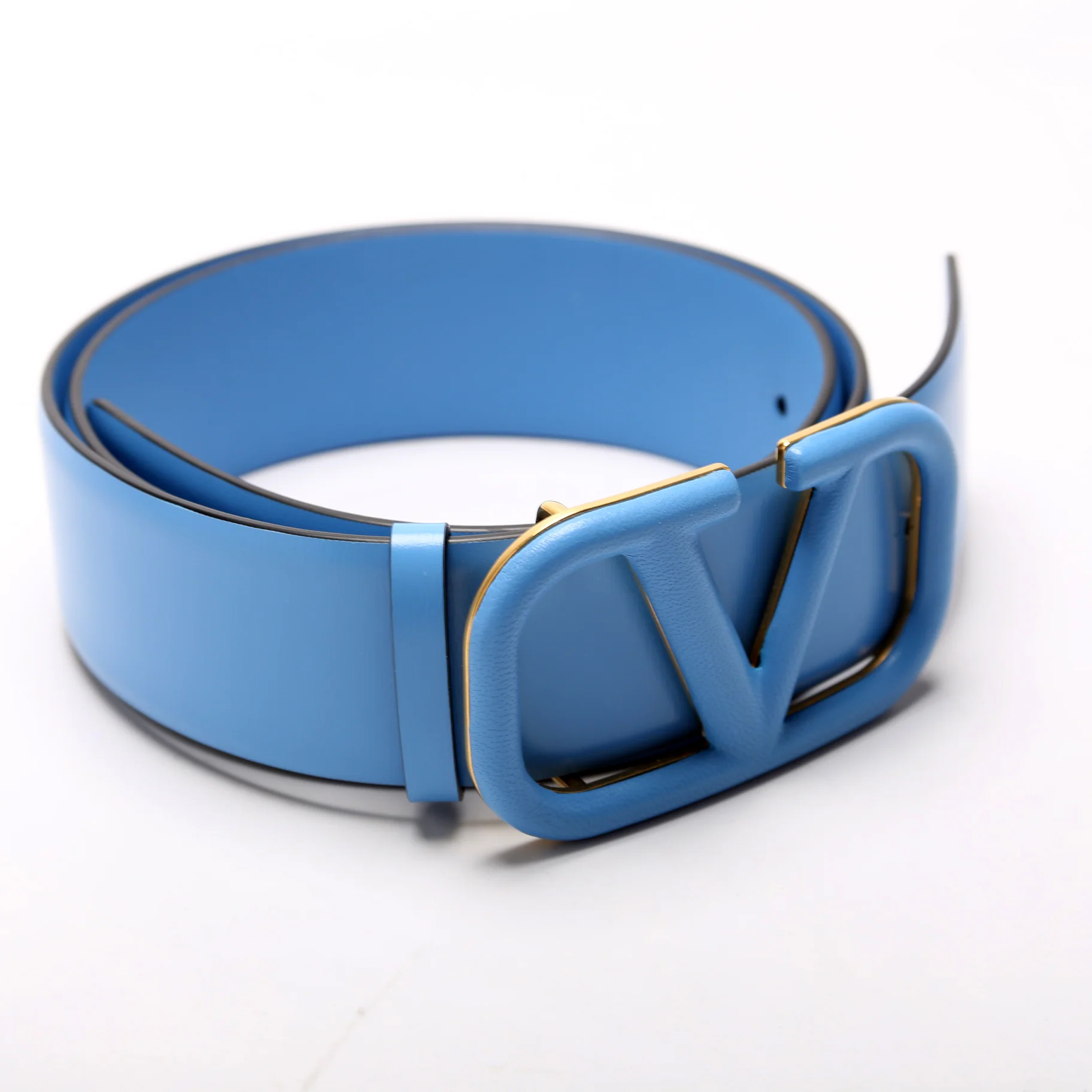 V Logo Signature Monochrome 40MM Size 80/32 - Image 2