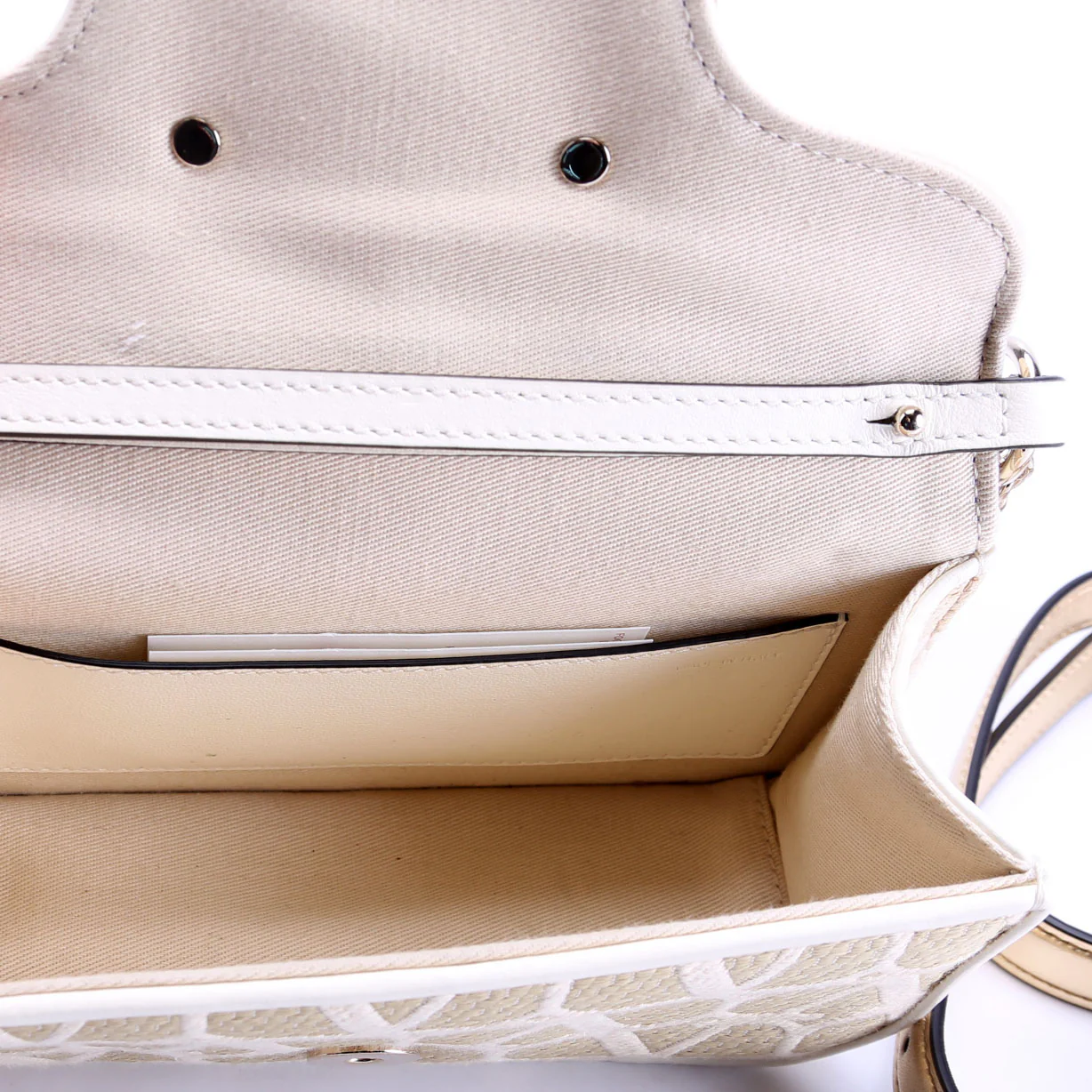 V Logo Small Loco Raffia Shoulder Bag Beige/White - Image 8
