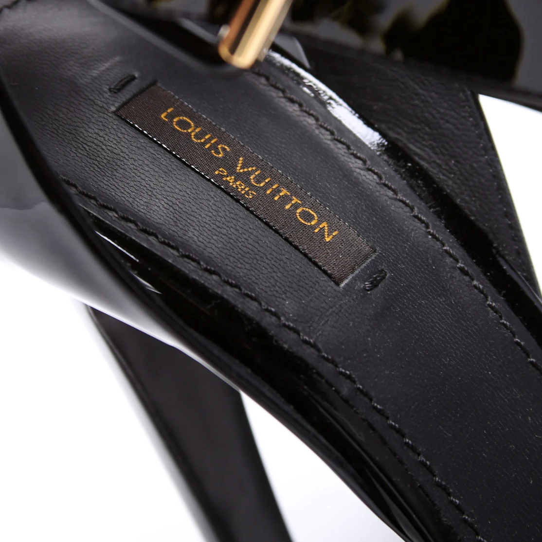 V Sandal Heels Size 40 - Image 6