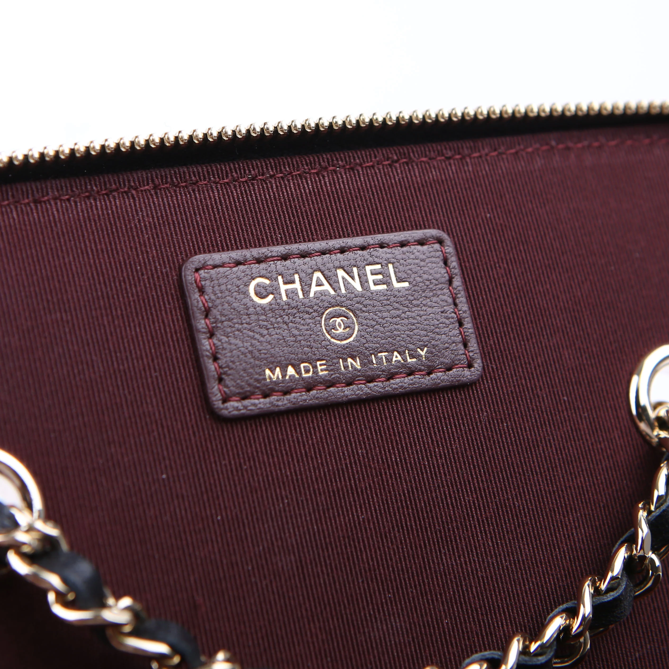 Vanity Case Small with Chain Lambskin 30M Black - Image 12