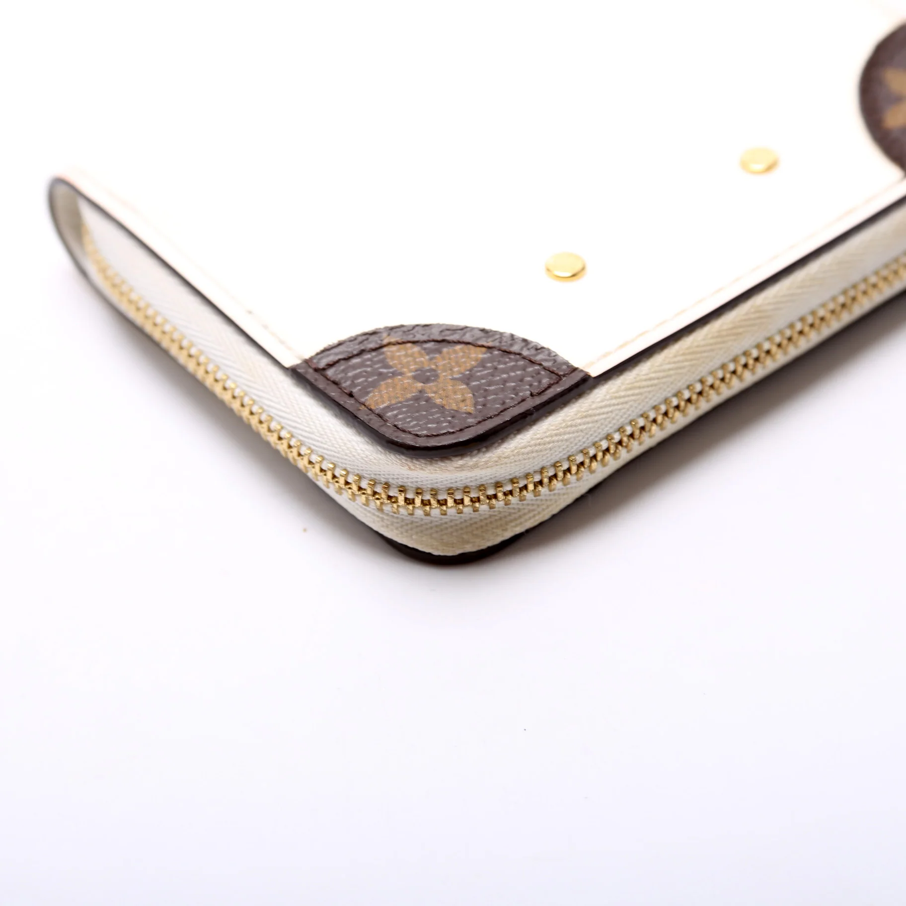 Venice Zippy Coin Purse Vernis - Image 6