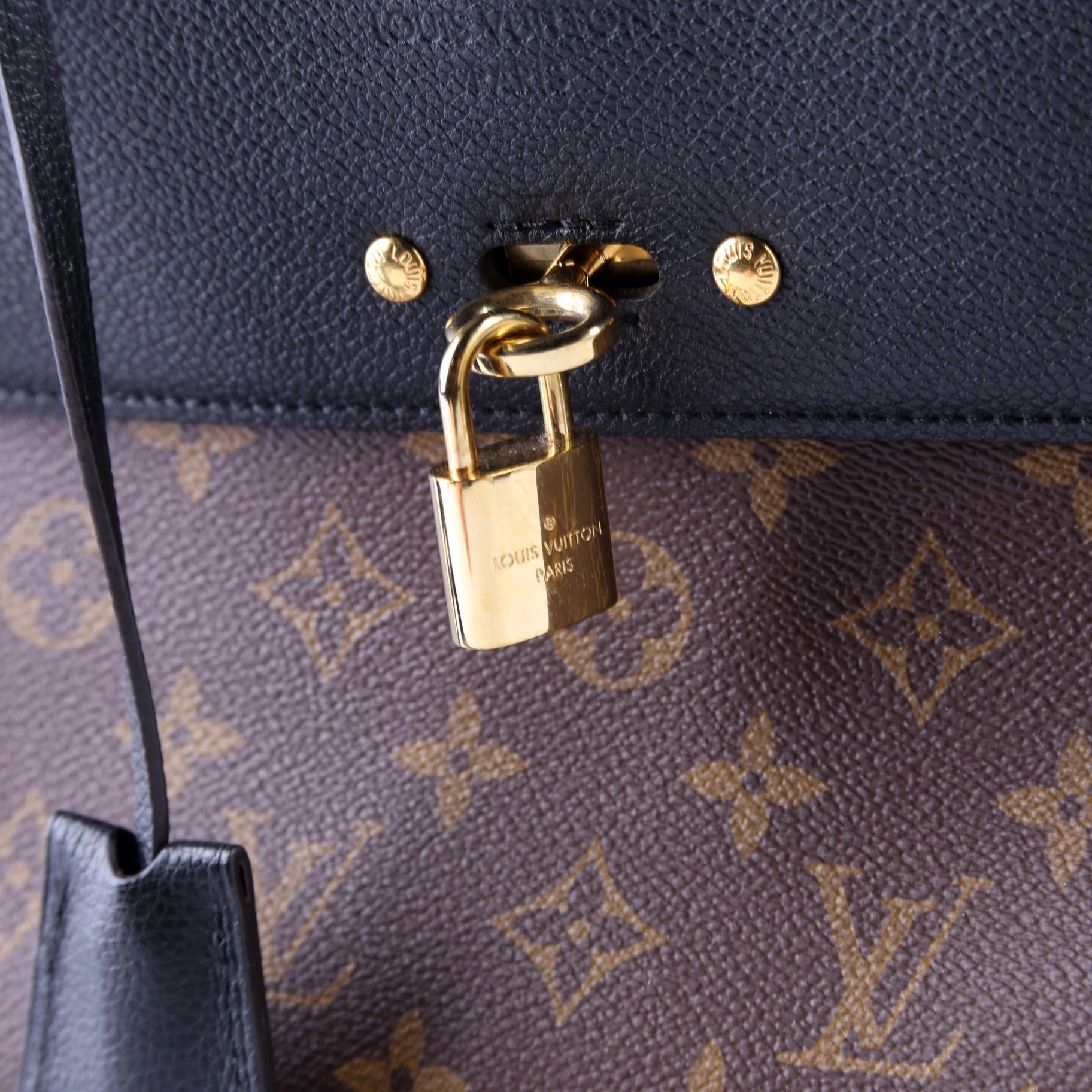 Venus Monogram Black - Image 5