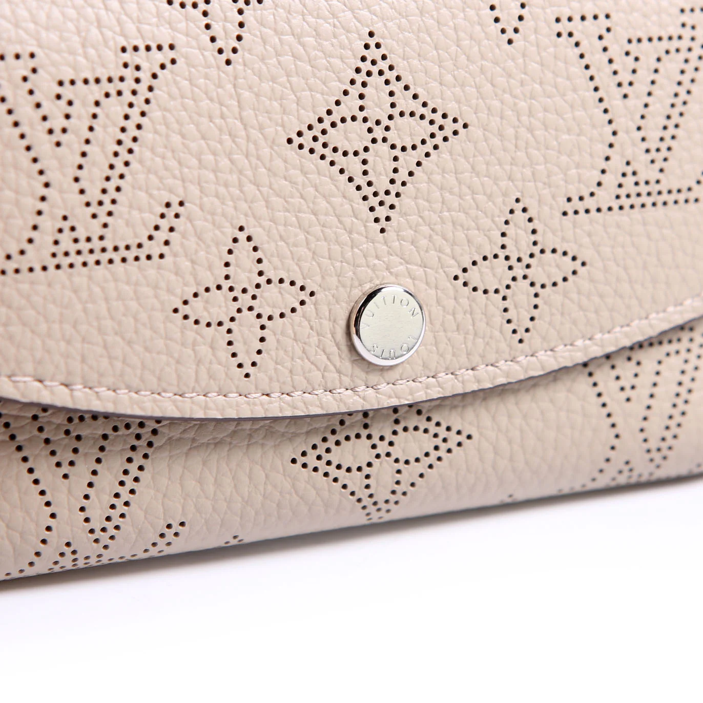 Victorine Wallet Mahina Turtledove - Image 10
