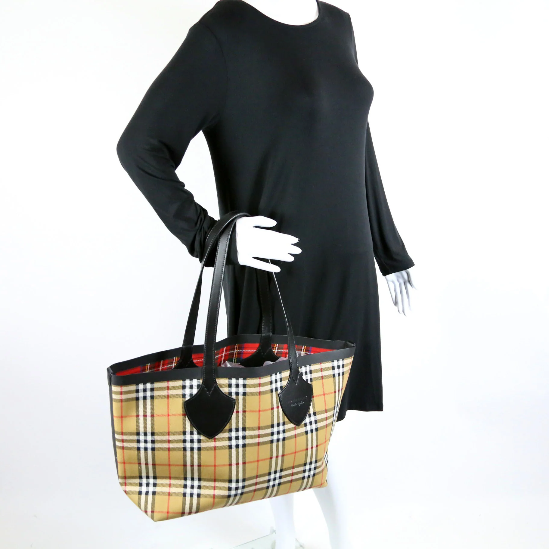 Vintage Check Large Reversible Tote Brown/Black - Image 8