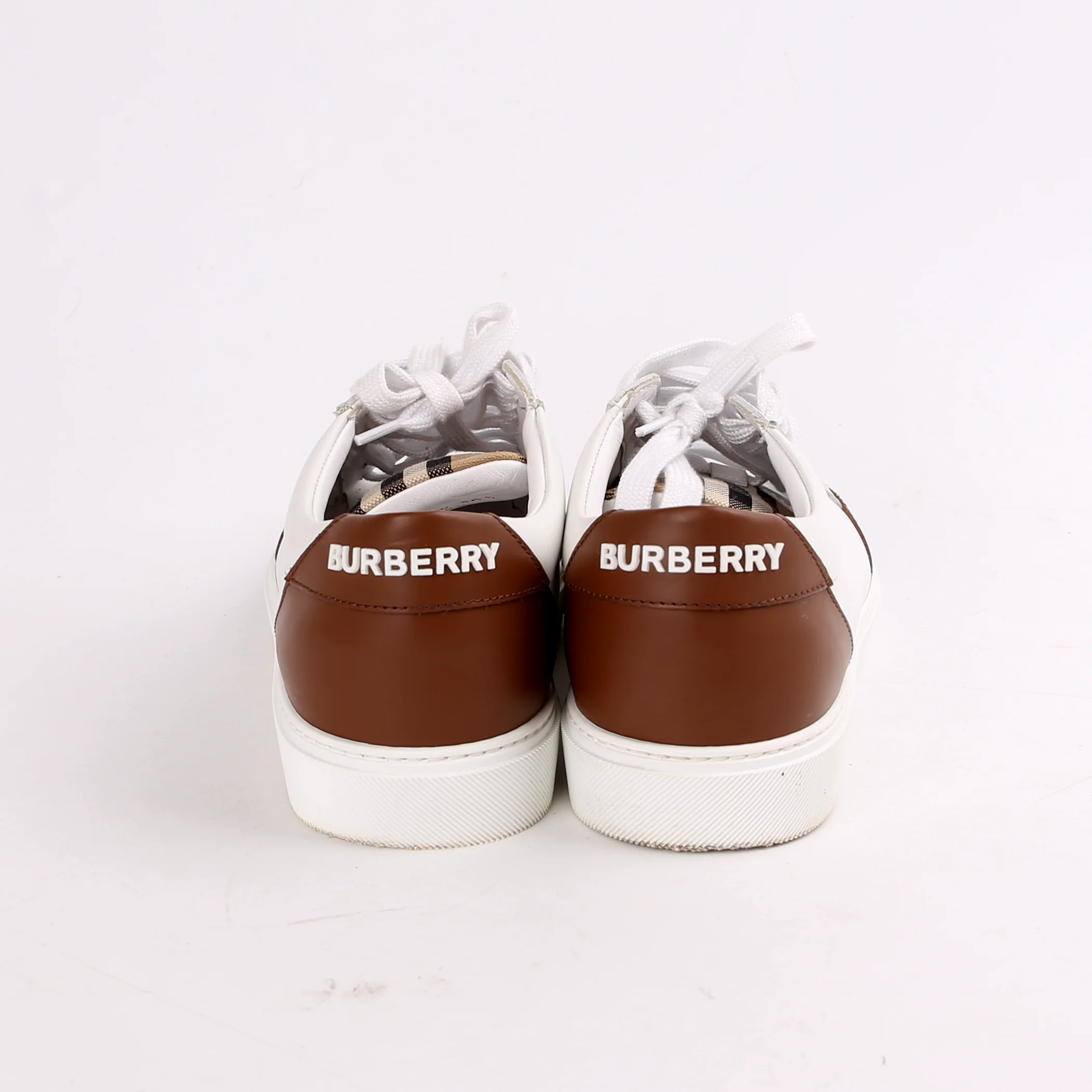 Vintage Check Leather Sneakers Size 36.5 - Image 4