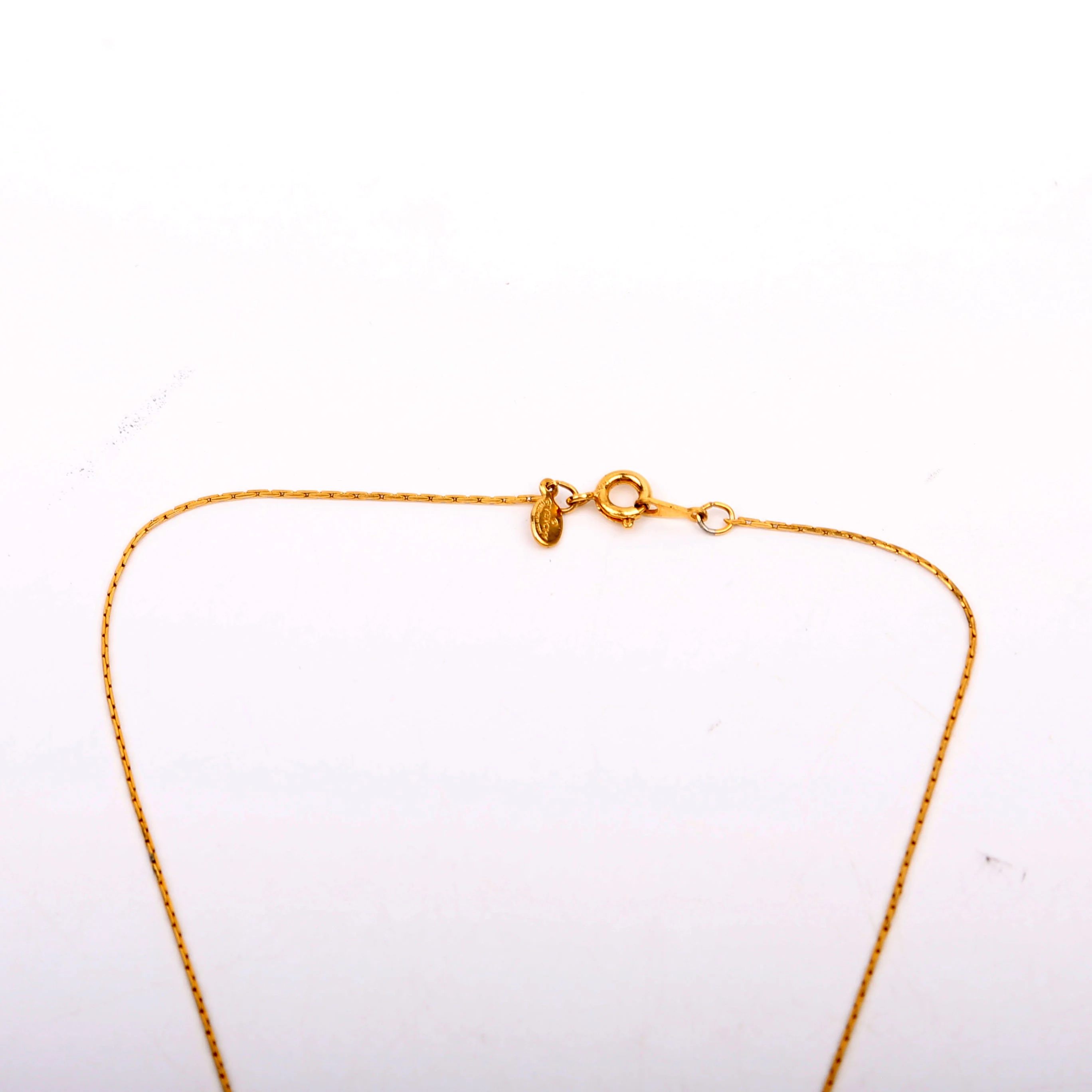Vintage Logo Pendant Necklace Gold - Image 3