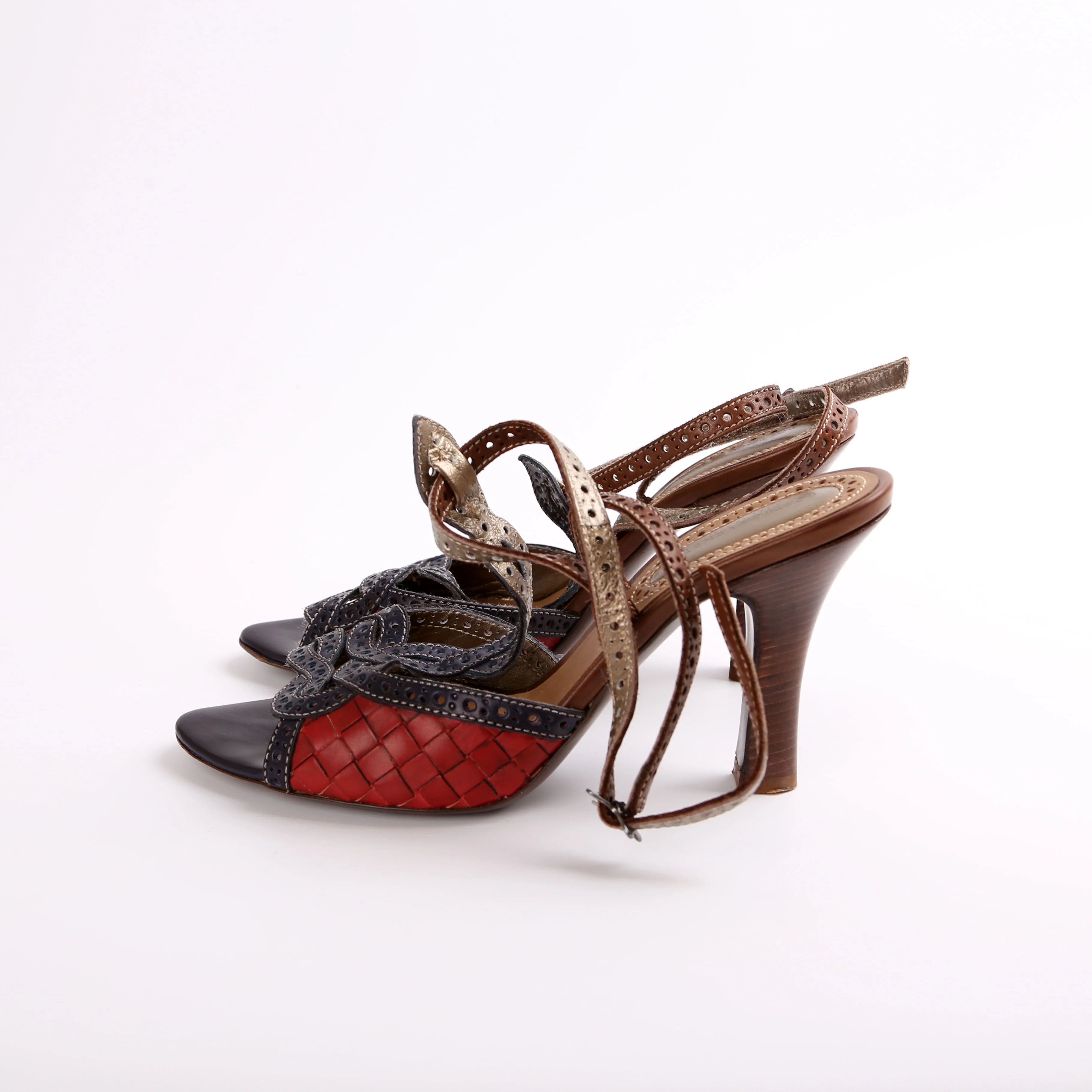 Vintage Woven Heels Size 37 - Image 5