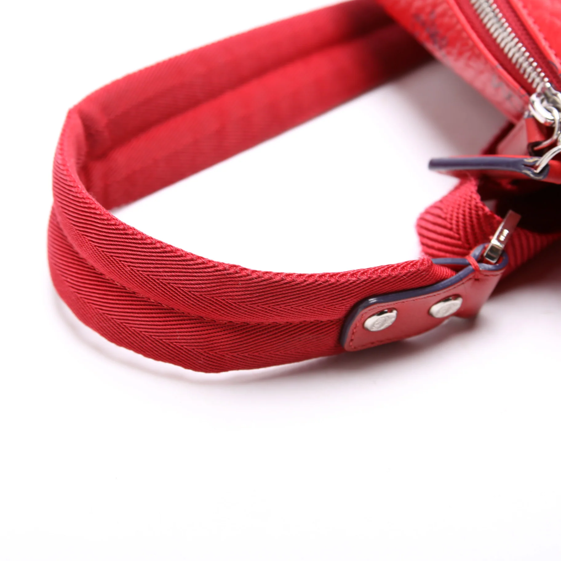Visetos Aren Sling Bag - Image 6