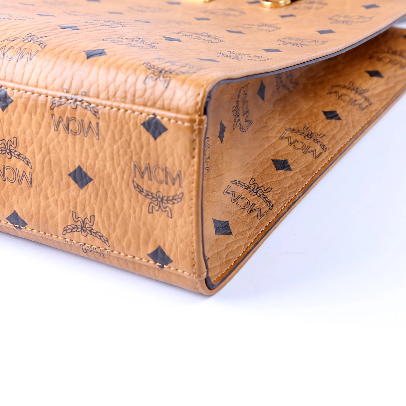 Visetos Aren Small Crossbody Cognac - Image 7