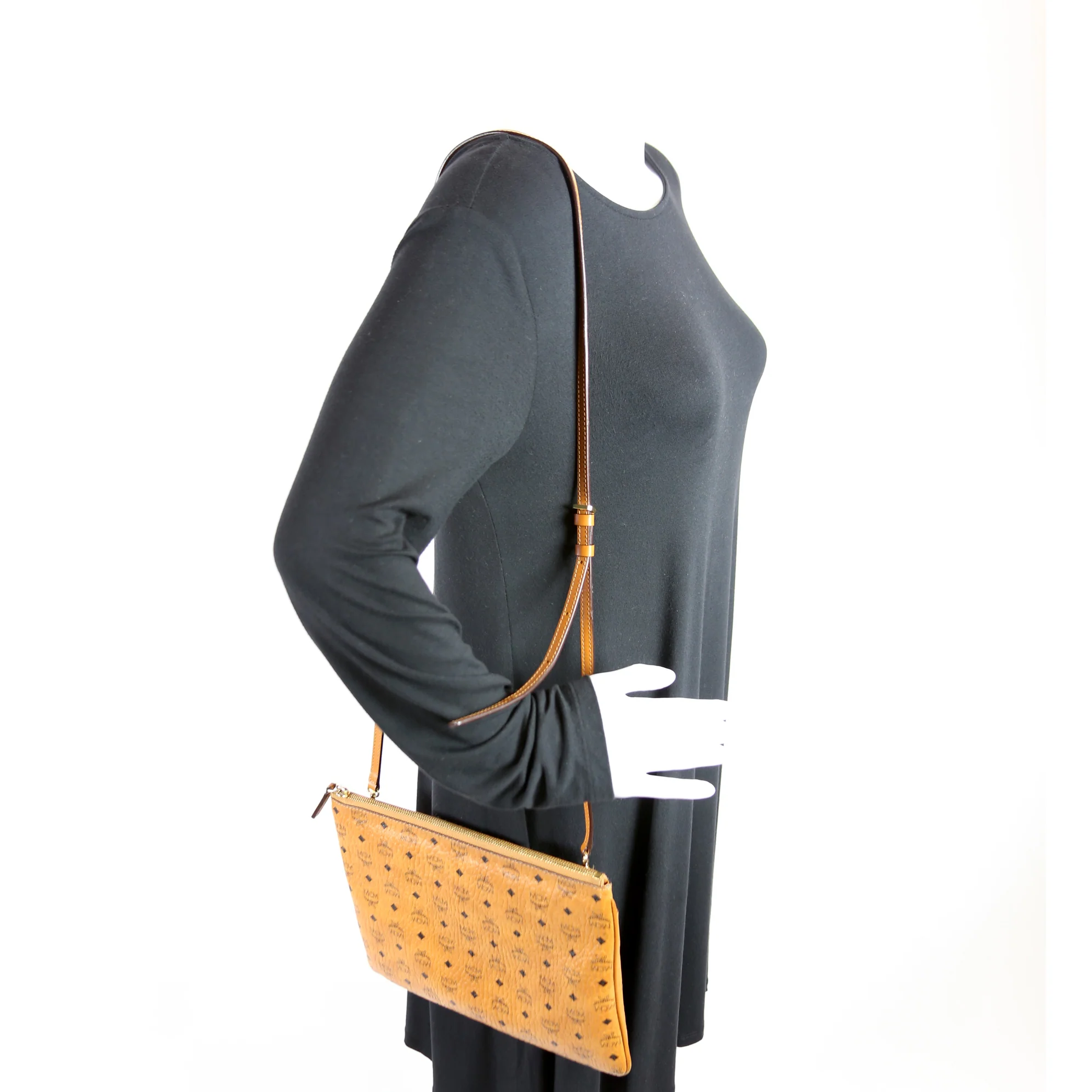 Visetos Pouch Crossbody - Image 9