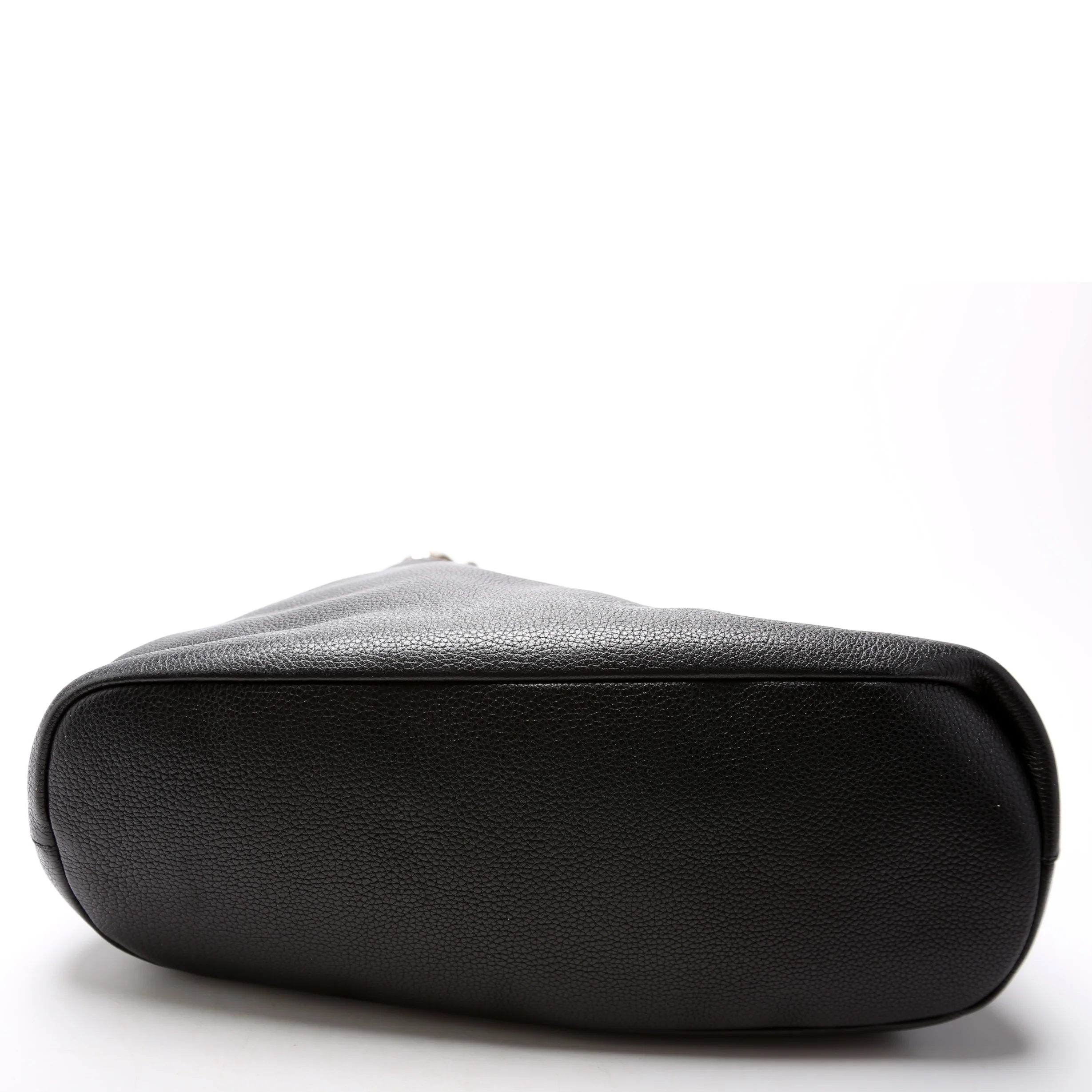 Vitello Daino Chain Hobo - Image 4