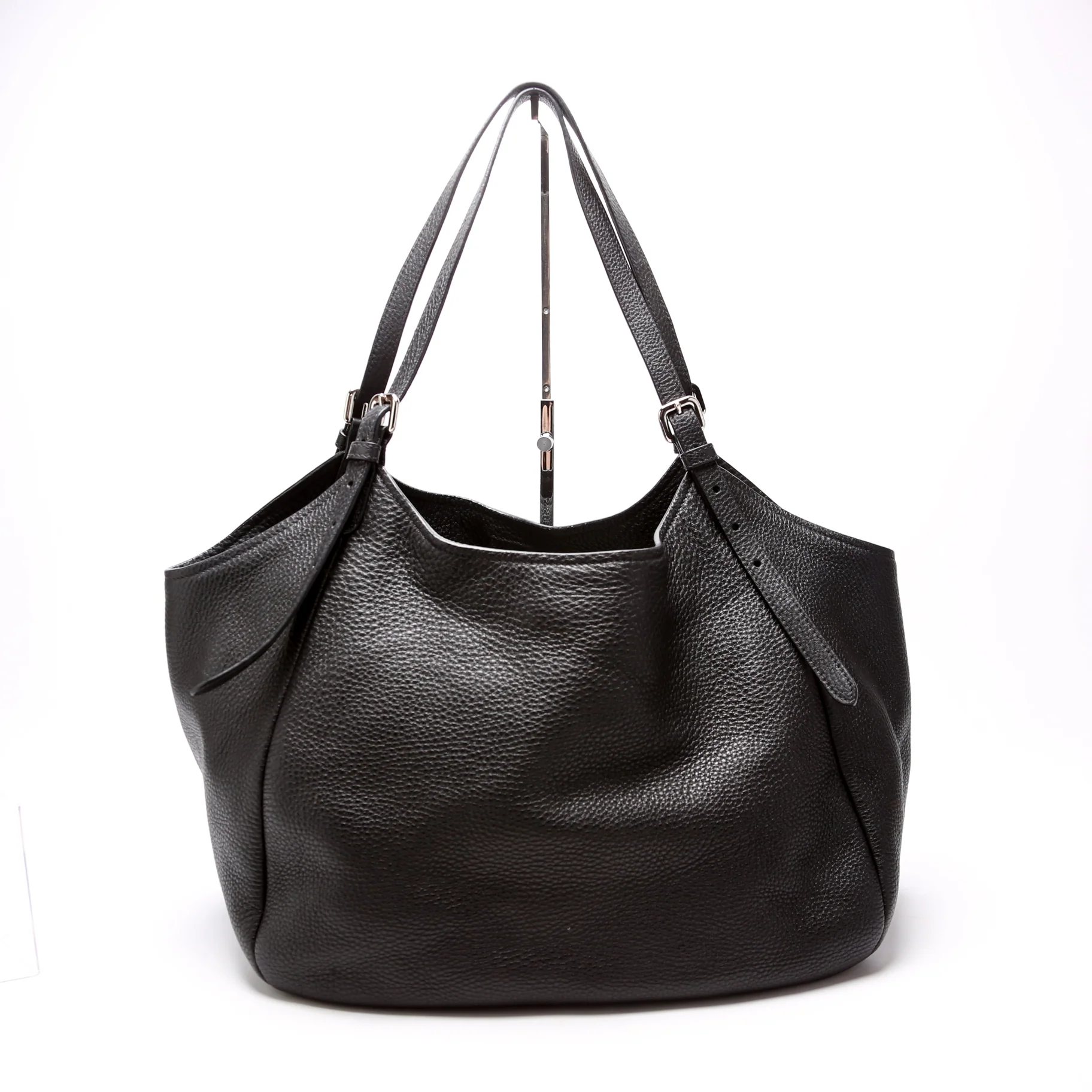 Vitello Daino Leather Shoulder Bag Black - Image 3