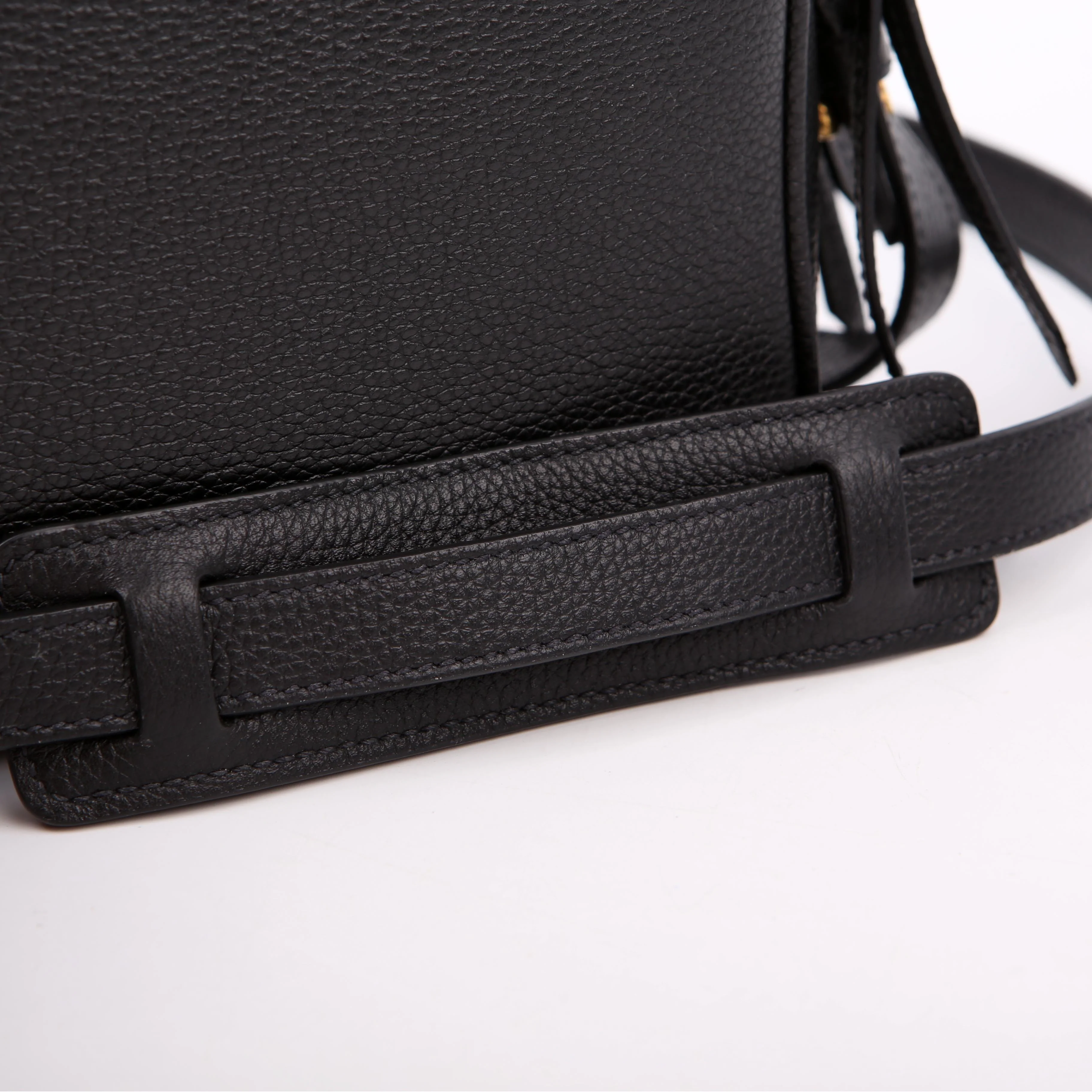 Vitello Phenix Camera Bag Black - Image 9