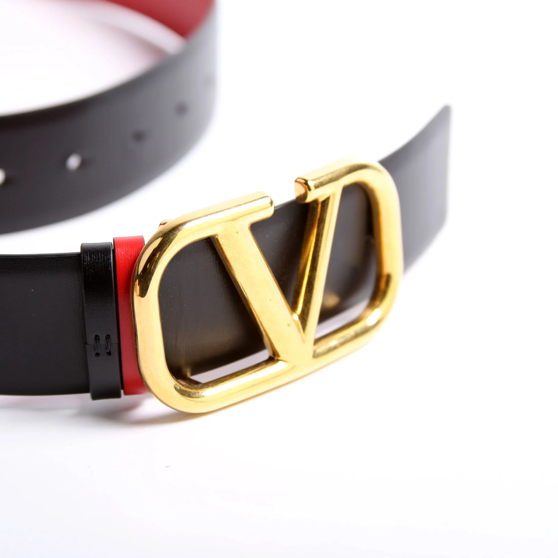 VLogo Signature 40MM Reverse Leather Size 80/32 Black/Red - Image 7