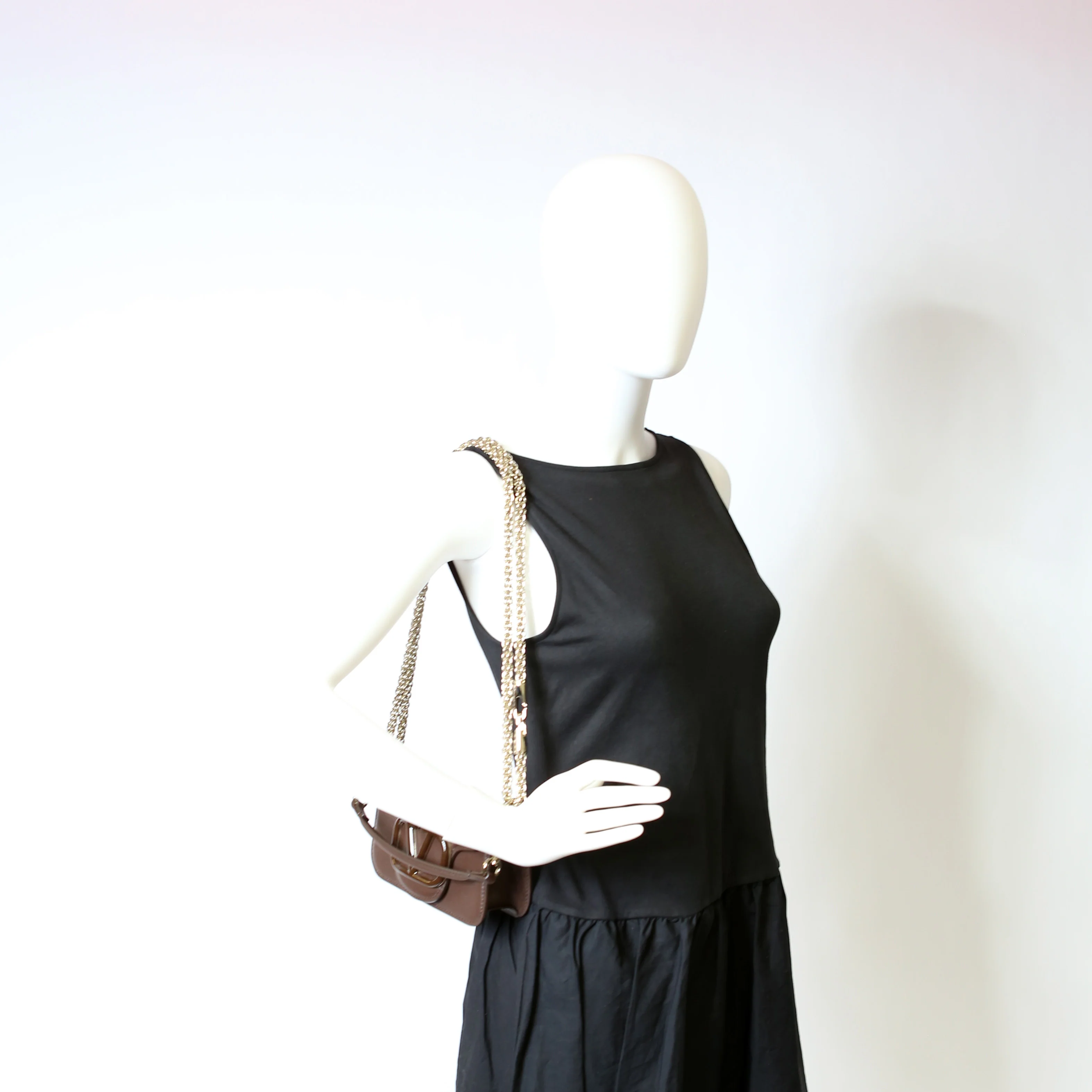 Vlogo Small Loco Calfskin Brown - Image 16