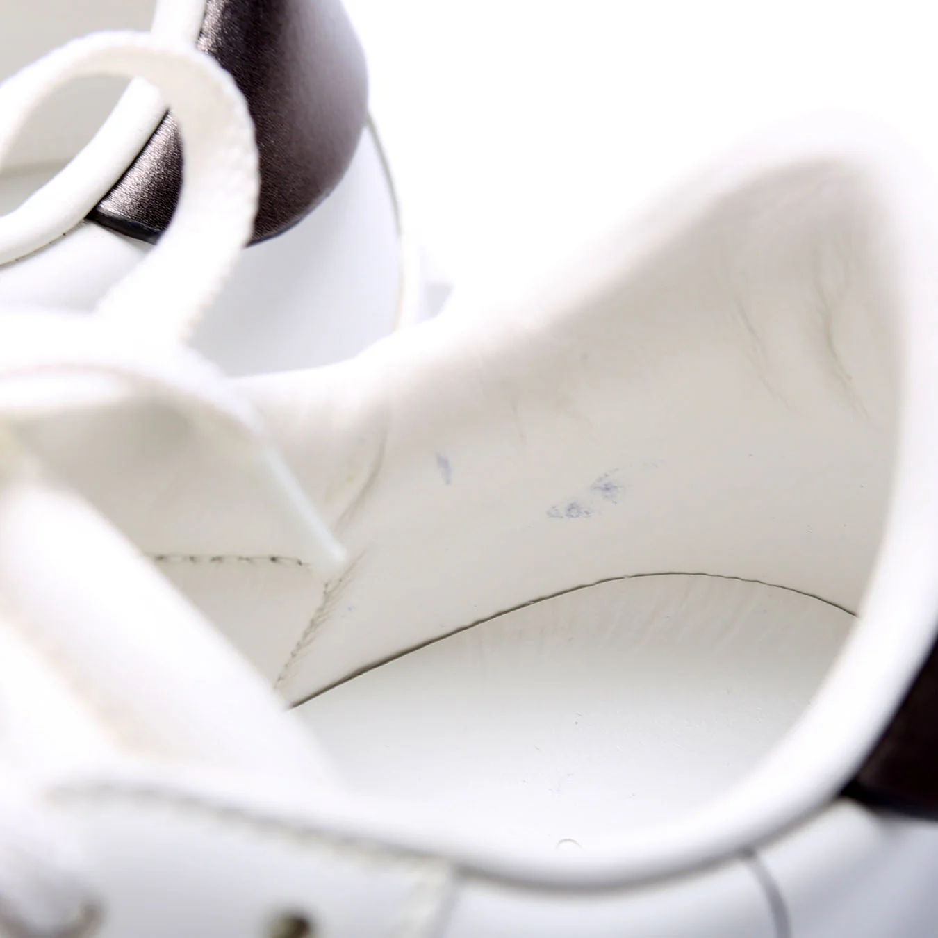 VLTN Open Low Top Sneakers Size 36 - Image 8