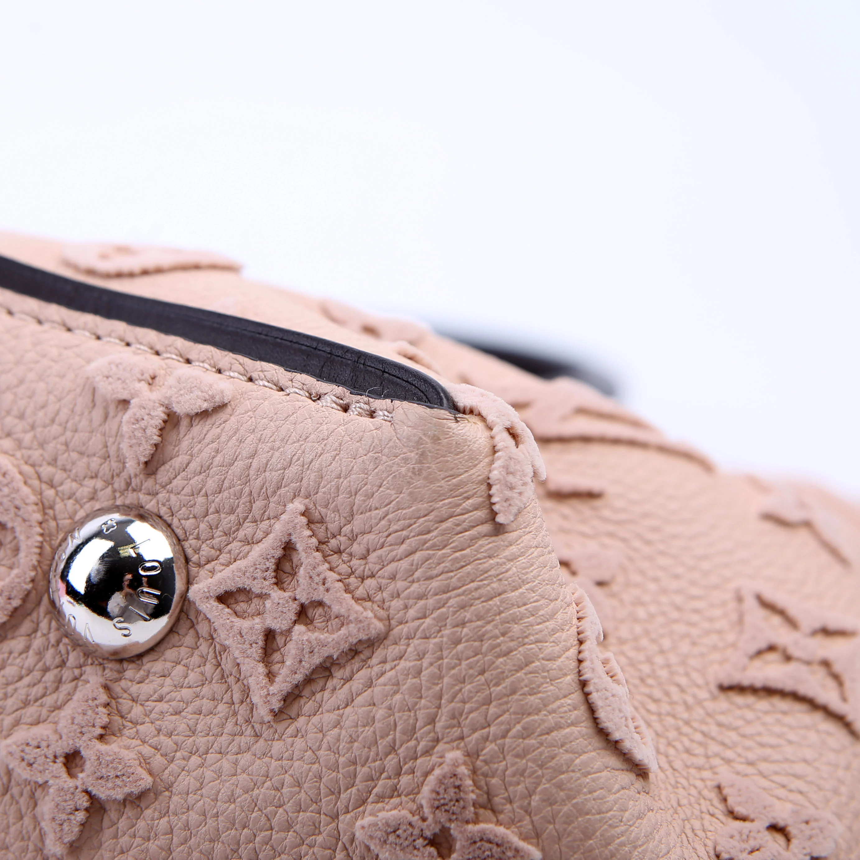 W Tote Veau Cachemire Calfskin Tan/Brown - Image 8