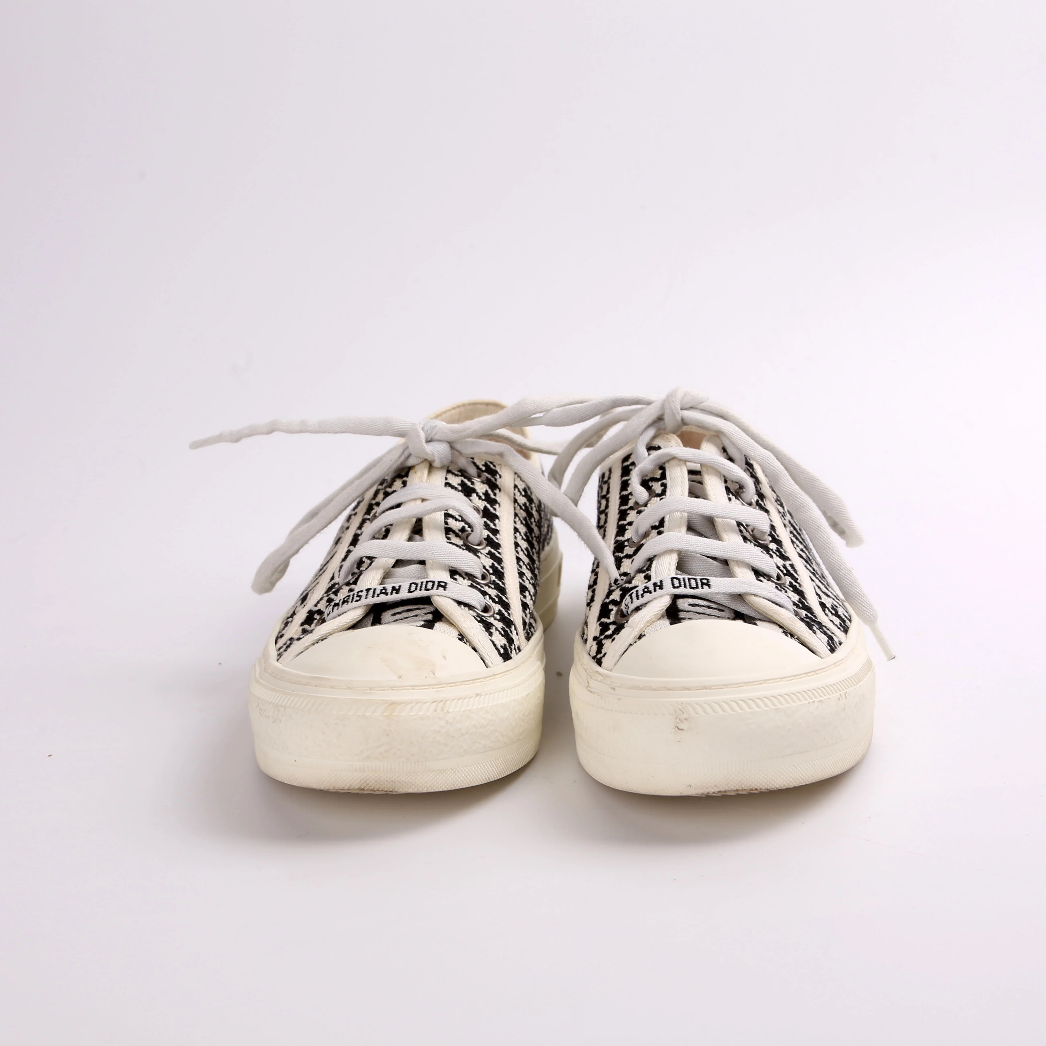 Walk'N'Dior Sneakers Size 37.5 - Image 2