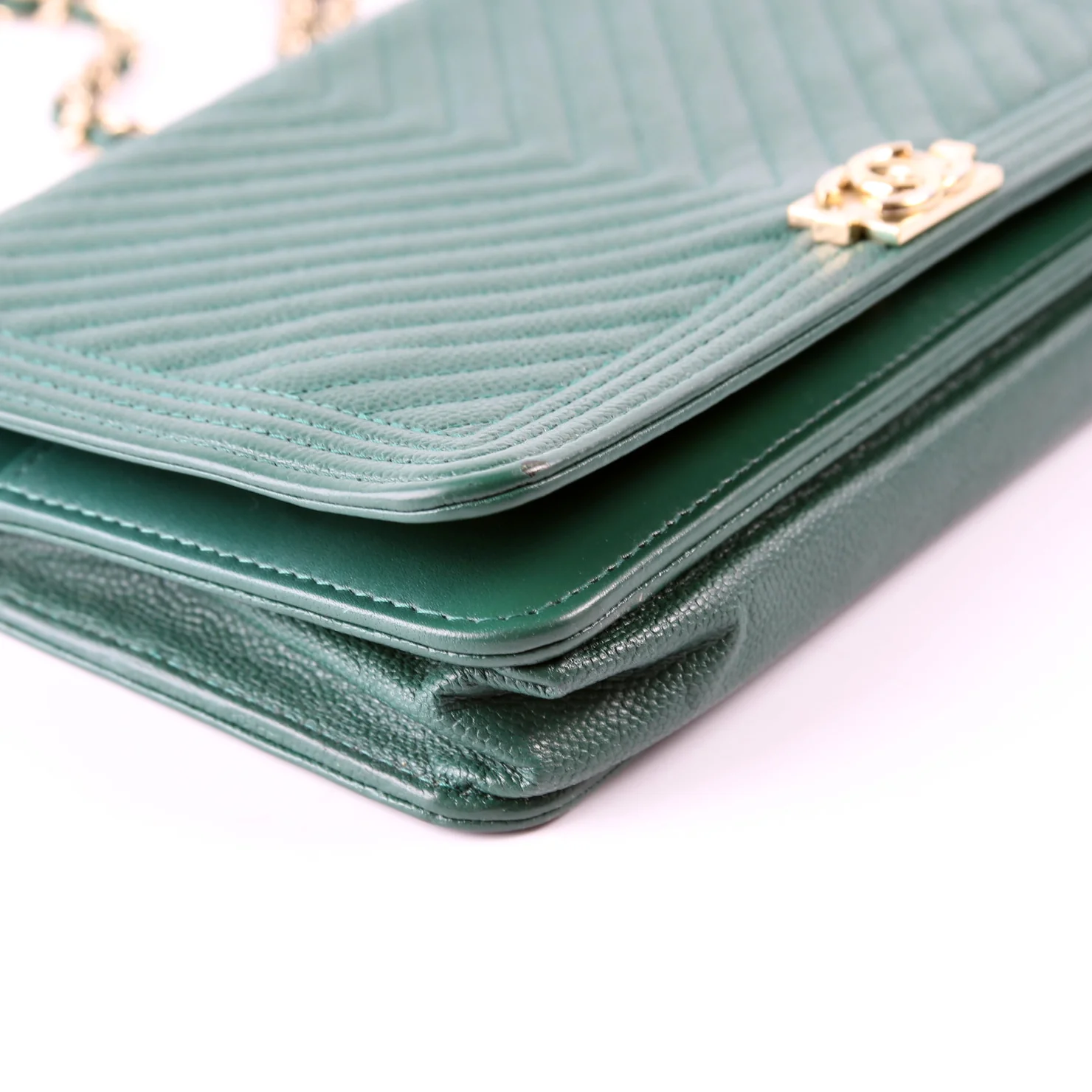 Wallet On Chain Boy Chevron Caviar Leather Green - Image 6