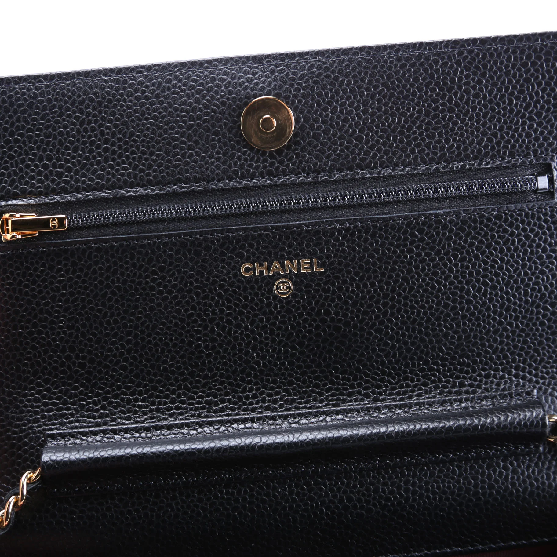 Wallet On Chain Classic Quilted Caviar RFID Black - Image 9