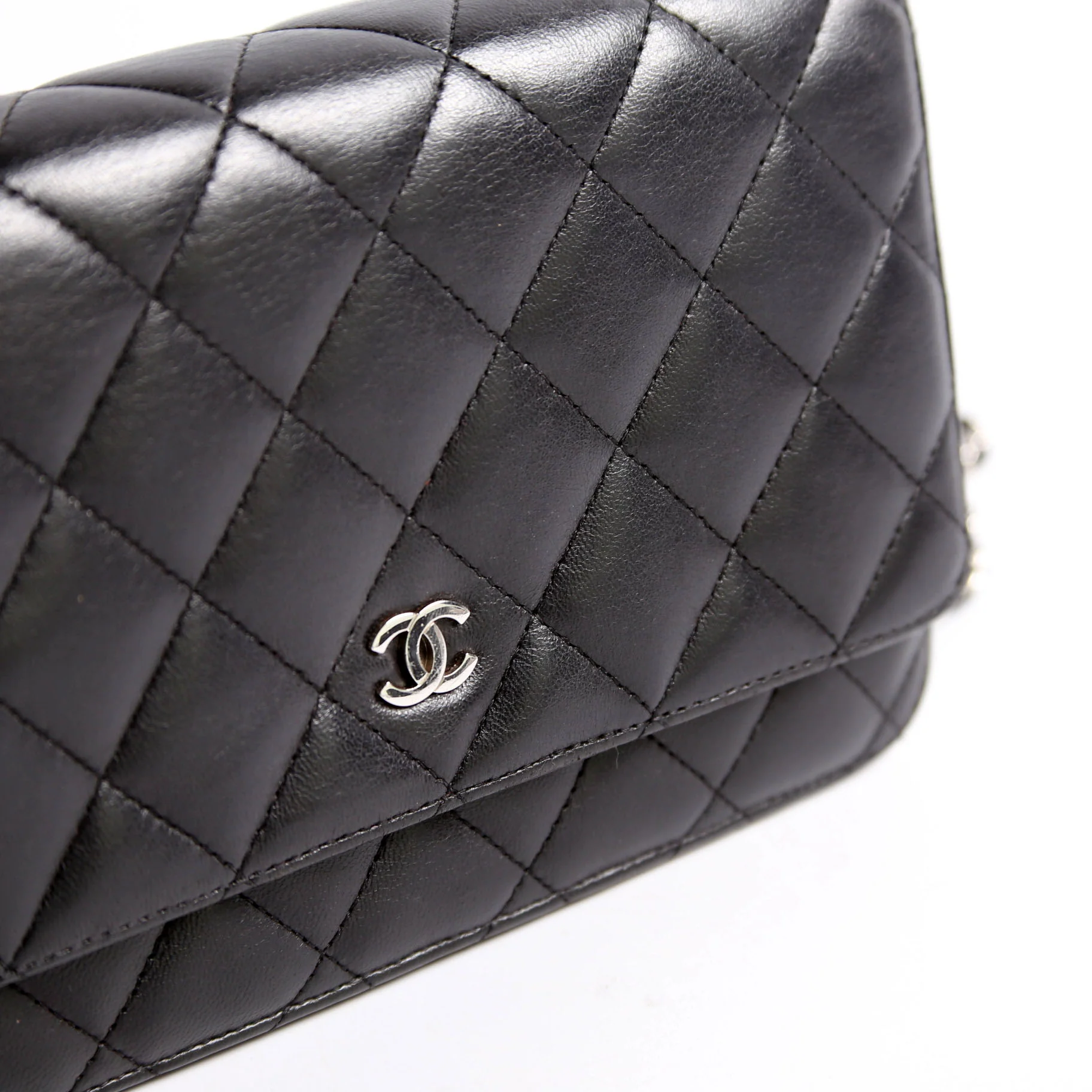 Wallet On Chain Classic Quilted Lambskin Black - Image 6