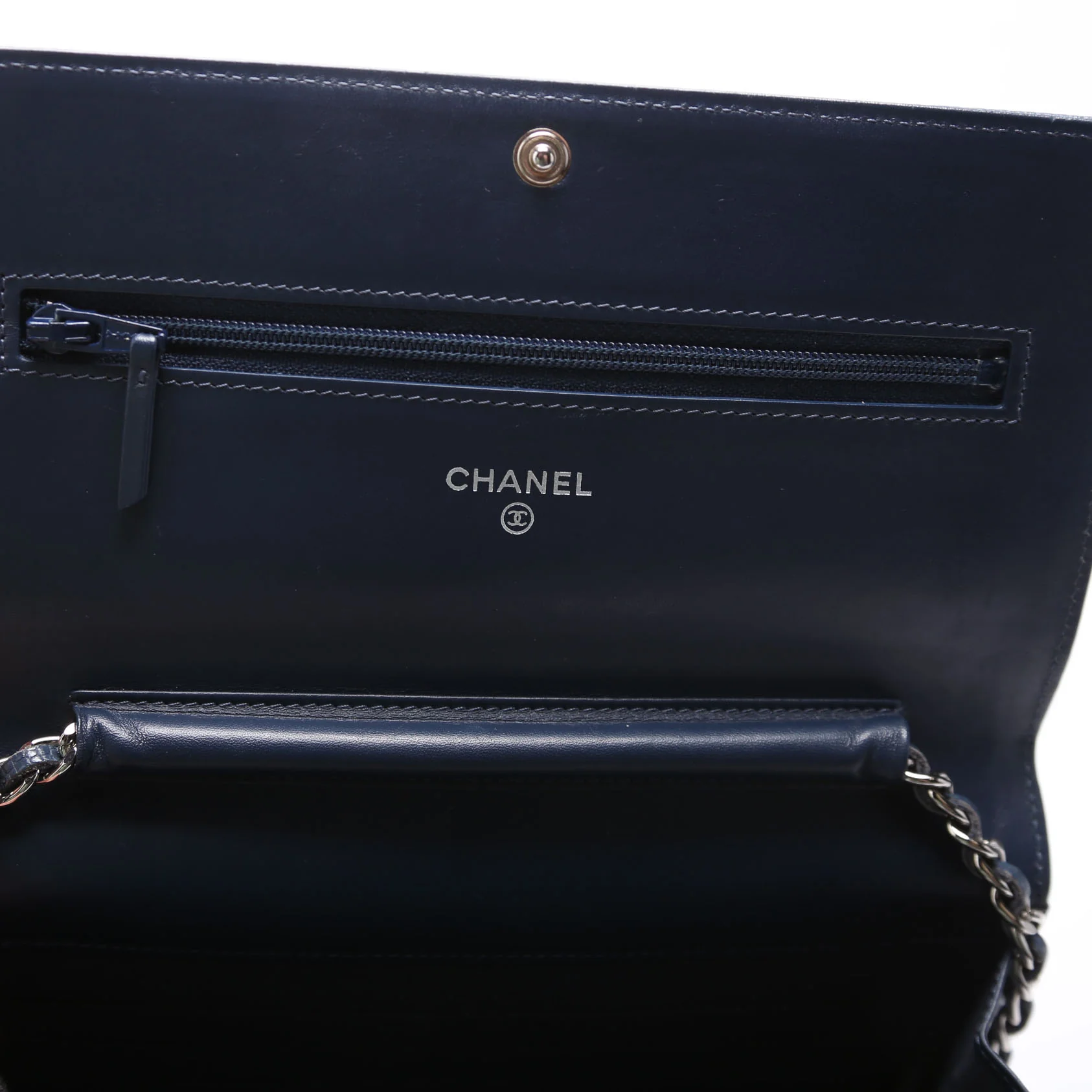 Wallet On Chain Timeless CC Caviar Navy - Image 8