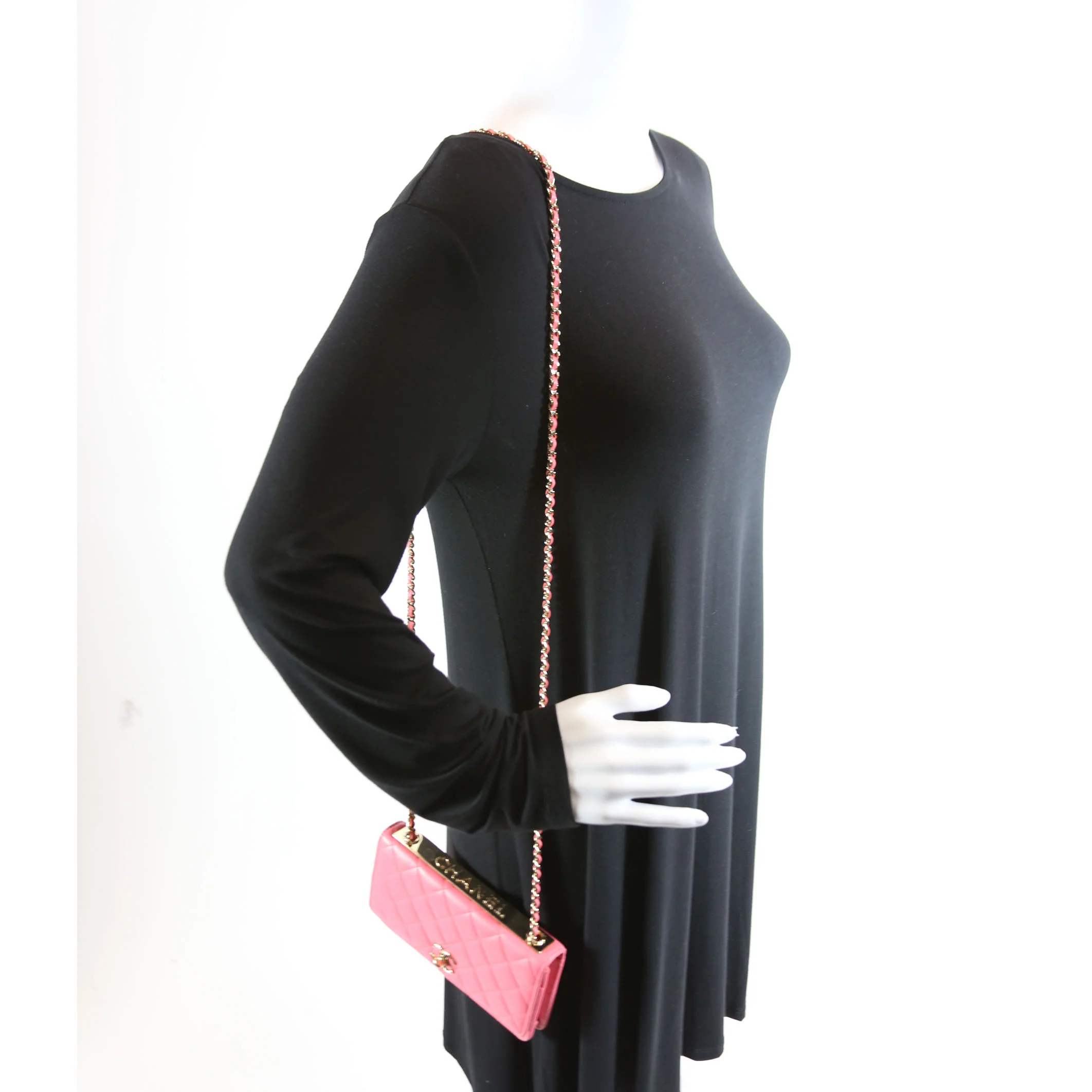 Wallet On Chain Trendy CC Quilted Lambskin RFID Pink - Image 10