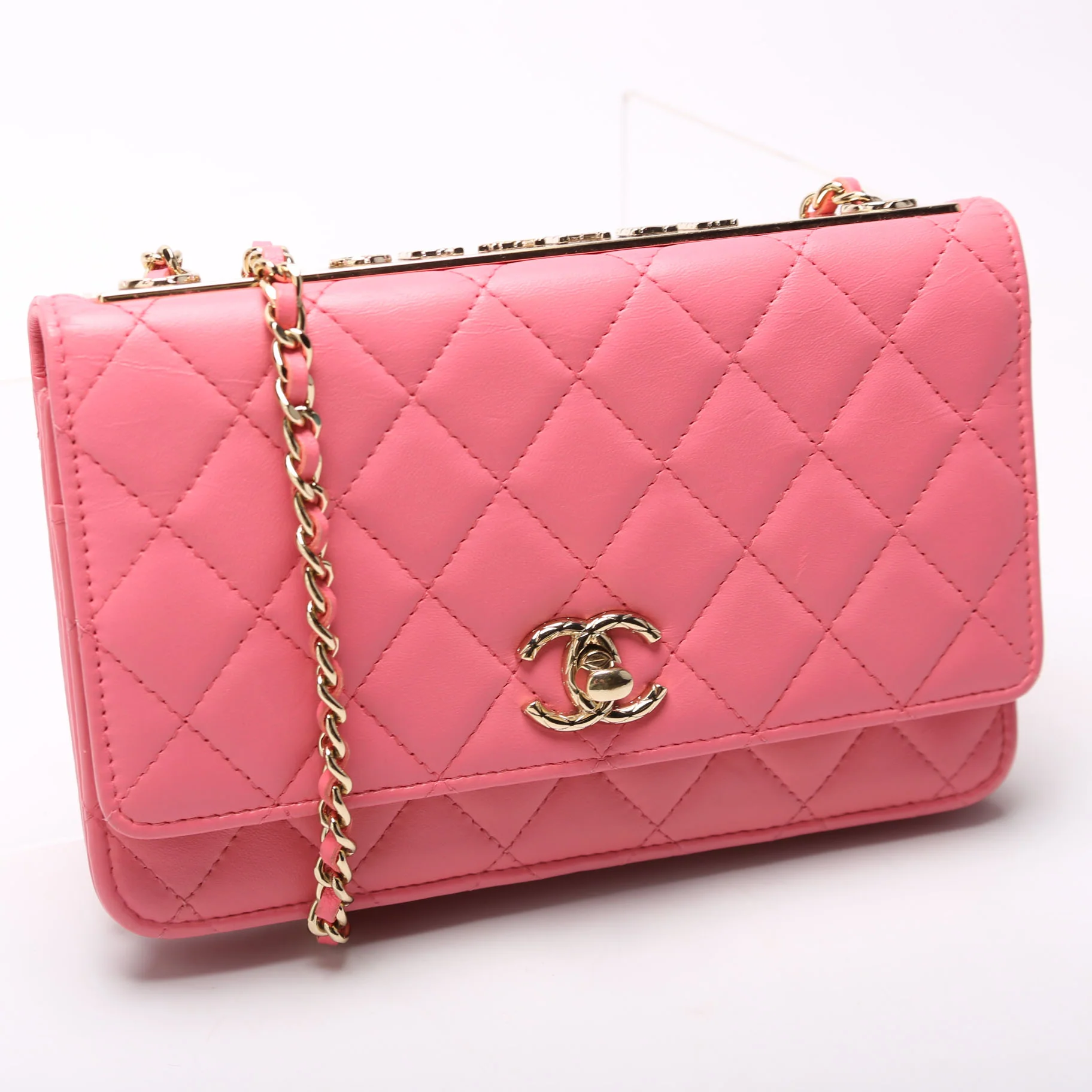 Wallet On Chain Trendy CC Quilted Lambskin RFID Pink - Image 2