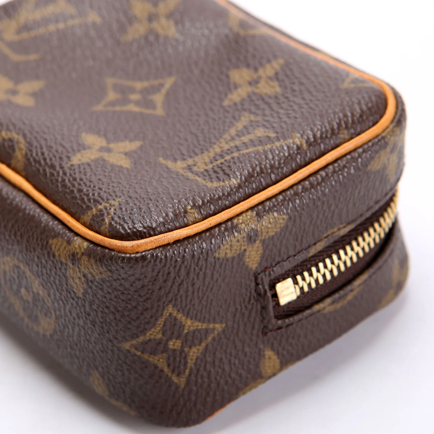 Wapity Case Monogram - Image 6