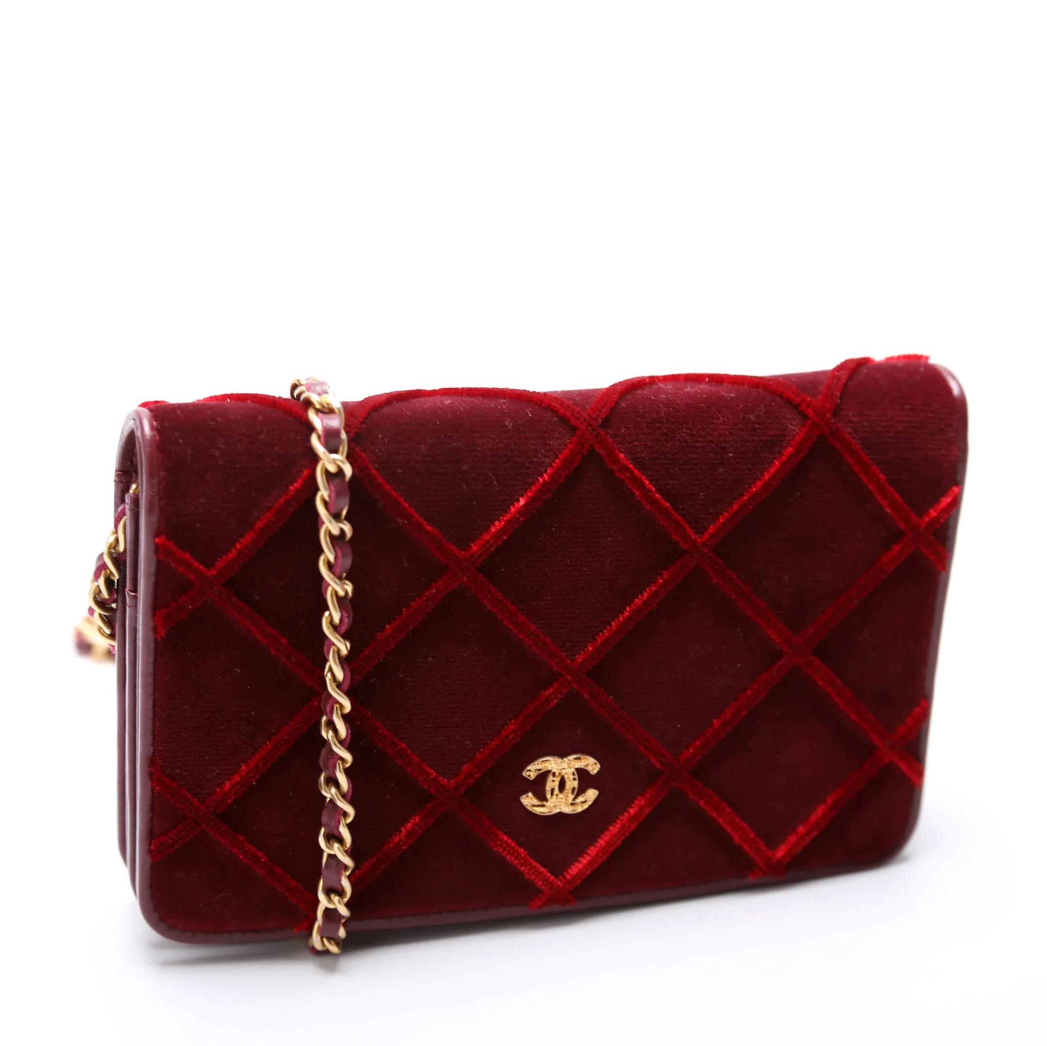 WOC 3D Quilted Velvet 24M Red - Image 2