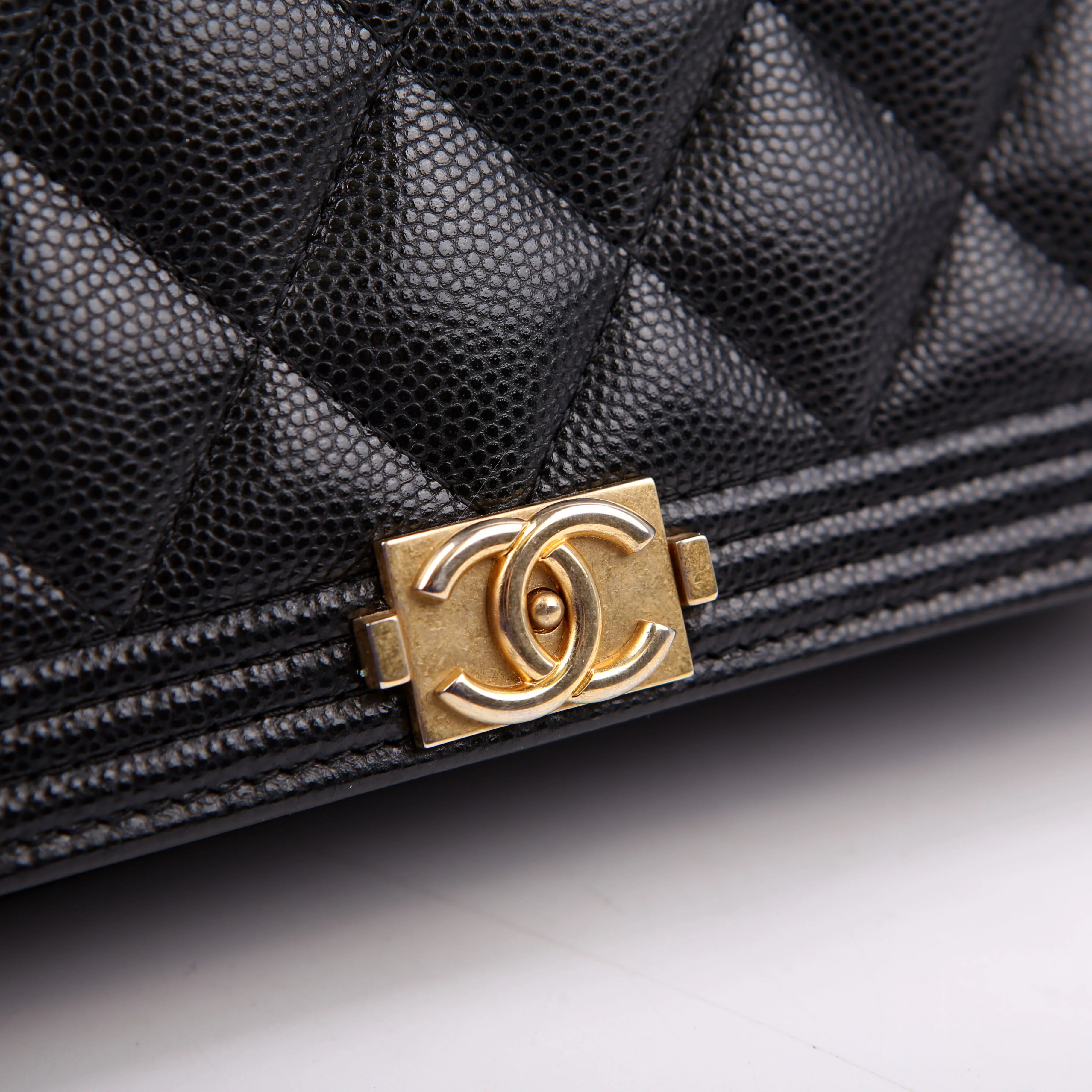 WOC Boy Caviar Black - Image 7
