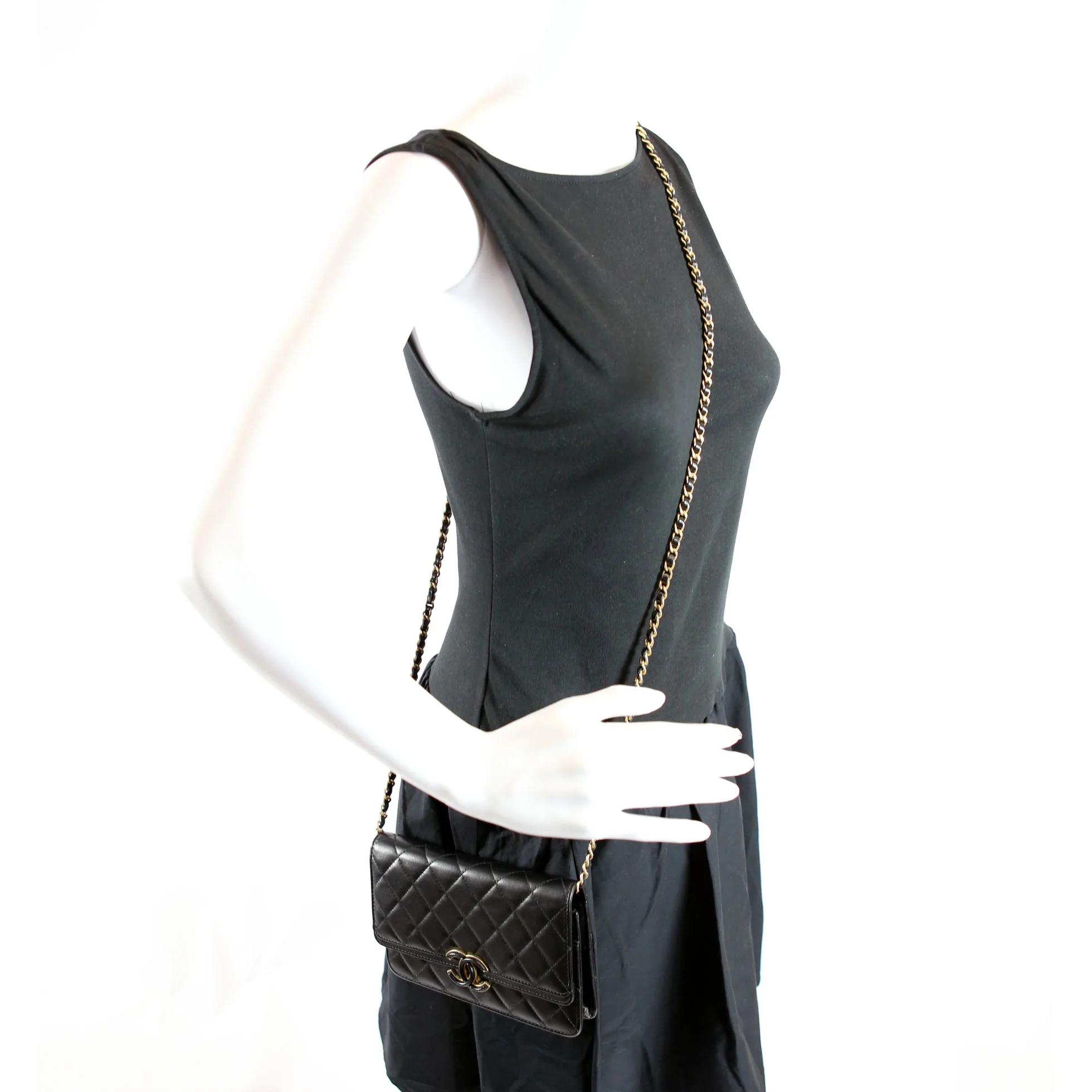 Woc CC Chic Quilted Lambskin 28M Black - Image 10