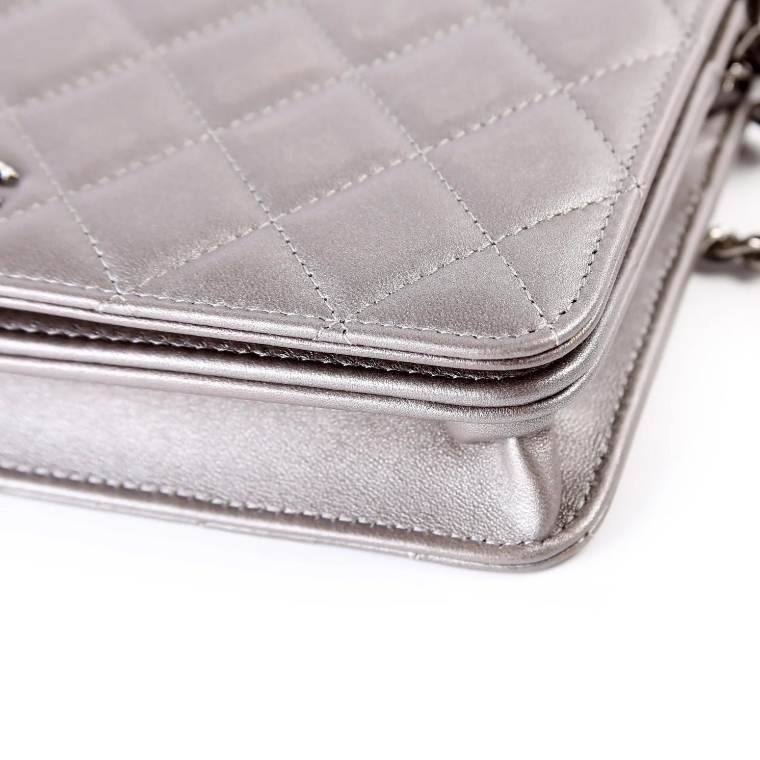 WOC CC Pearl Quilted Lambskin - Image 7