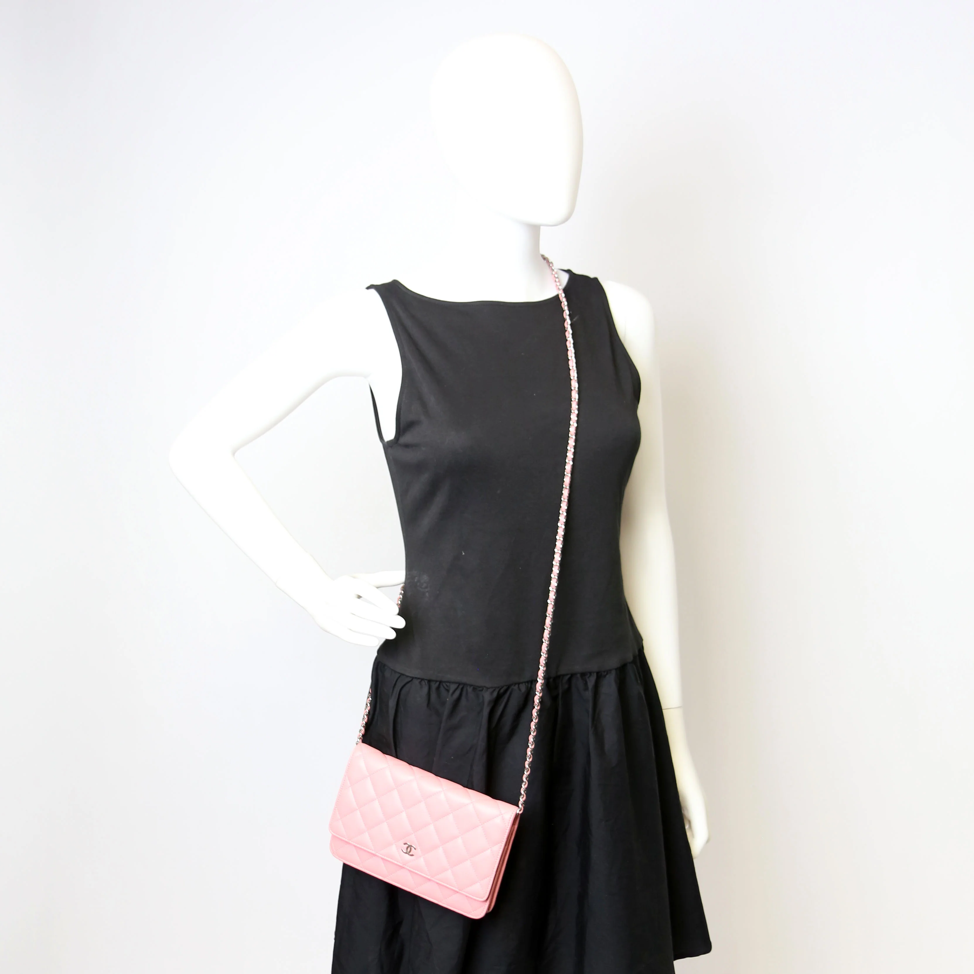 WOC Classic Lambskin Pink - Image 12