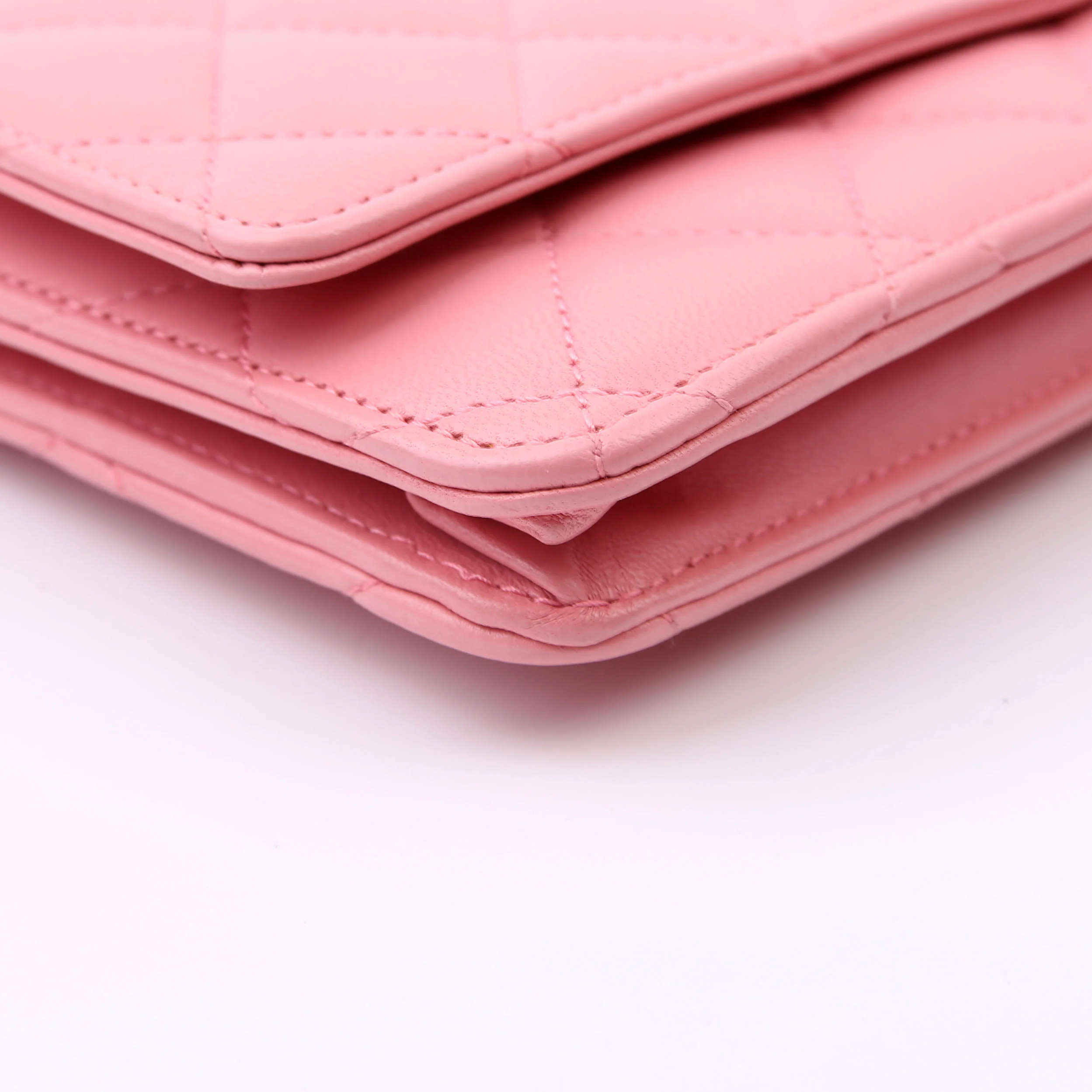 WOC Classic Lambskin Pink - Image 5