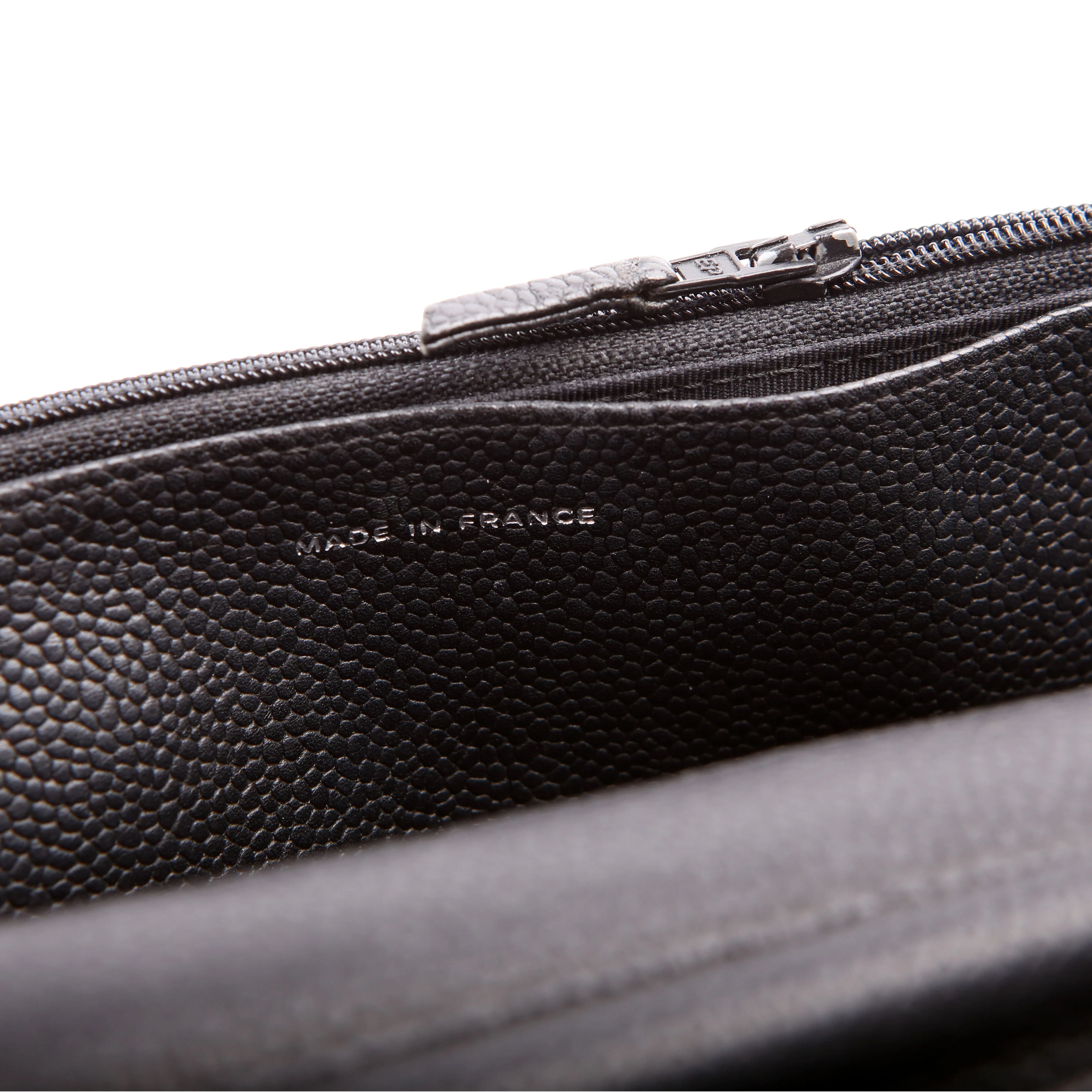 WOC Classic Quilted Caviar Black - Image 11