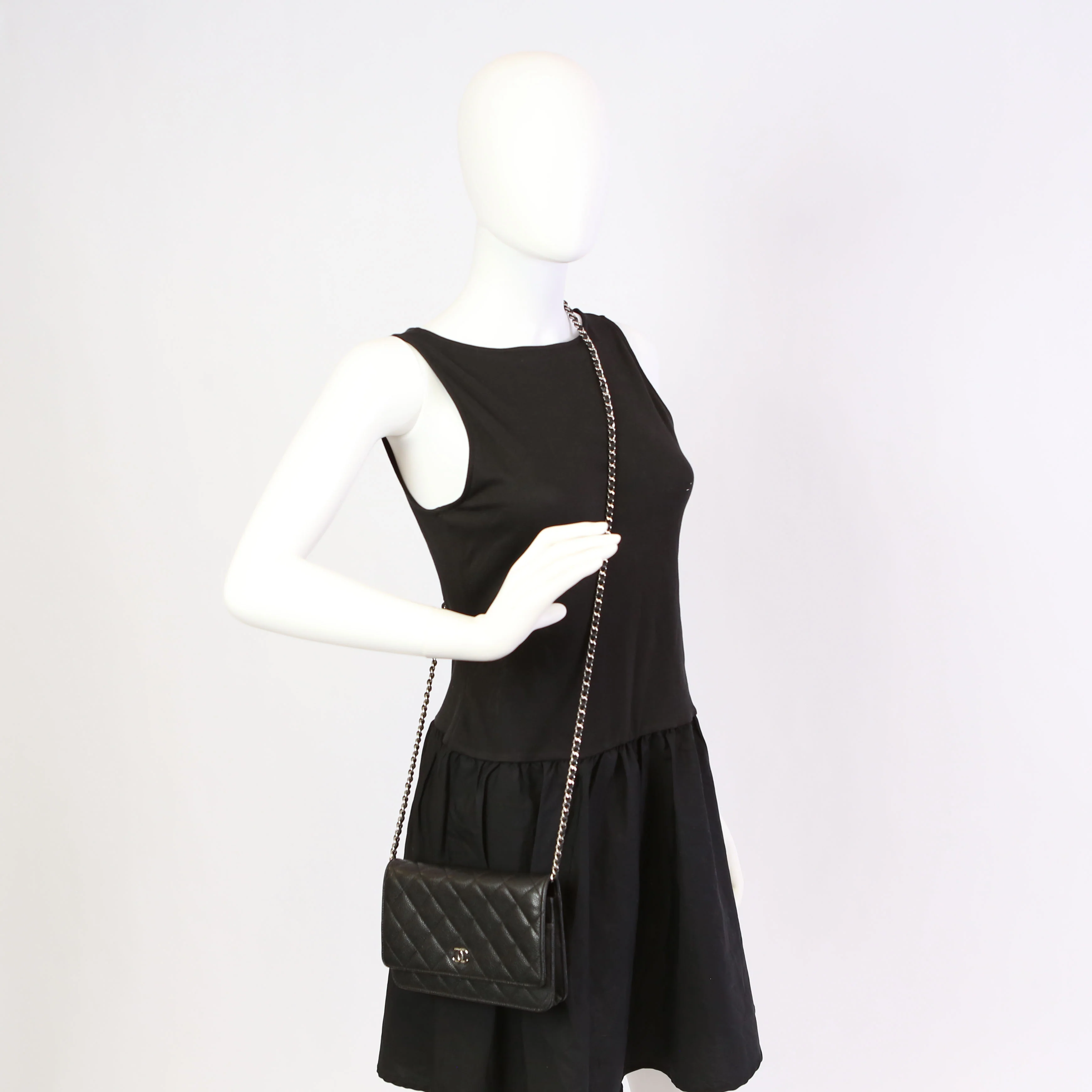 WOC Classic Quilted Caviar Black - Image 12