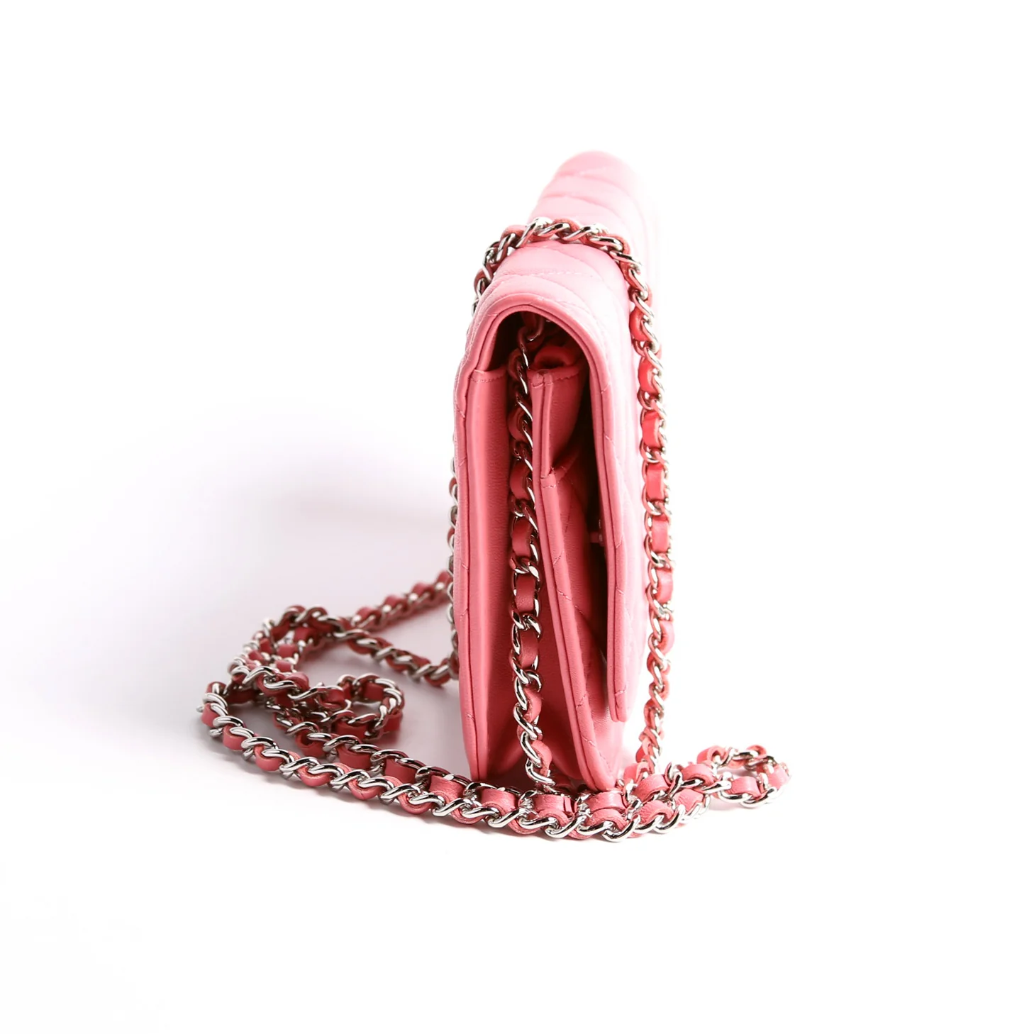 WOC Classic Quilted Lambskin Pink - Image 3