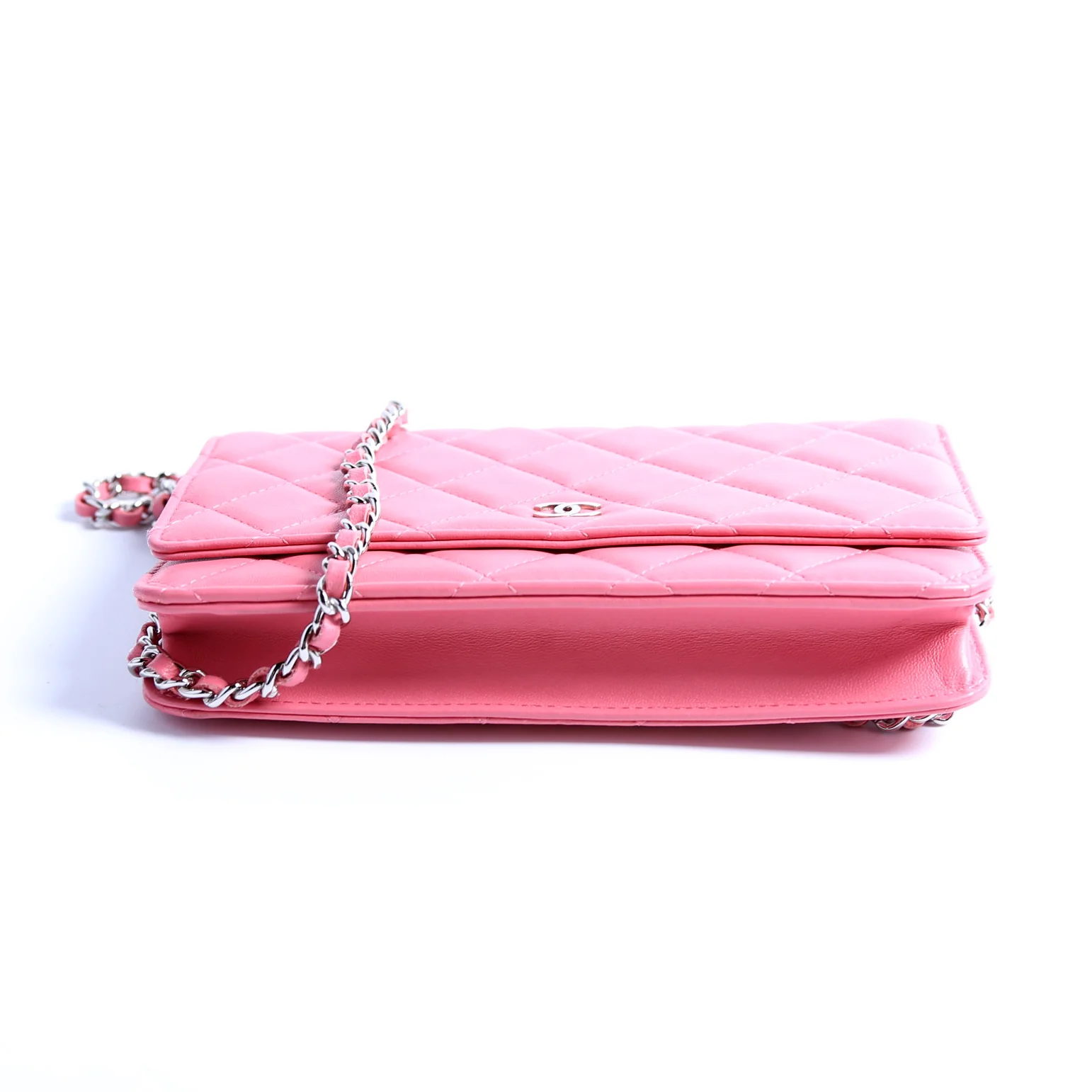 WOC Classic Quilted Lambskin Pink - Image 5
