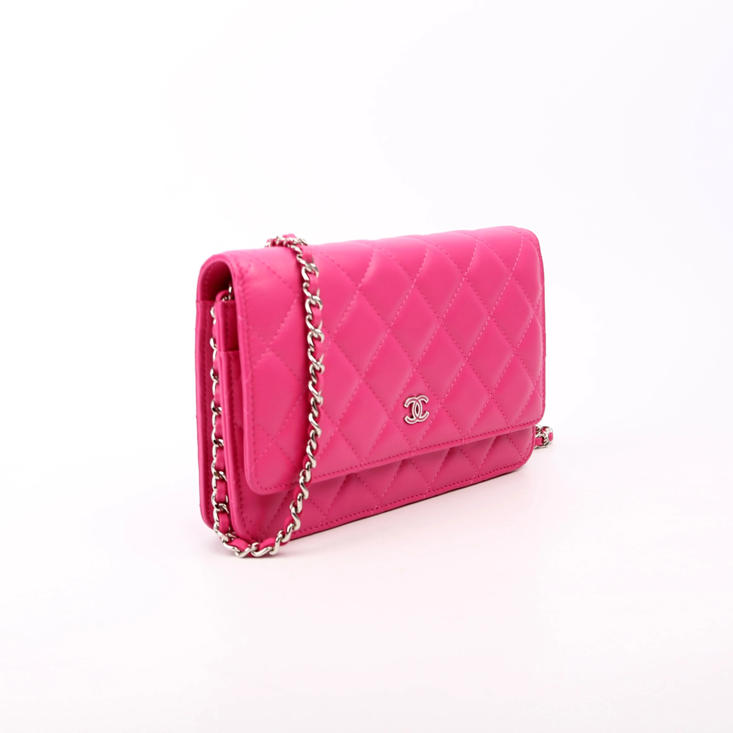 WOC Classic Quilted Lambskin Pink - Image 2