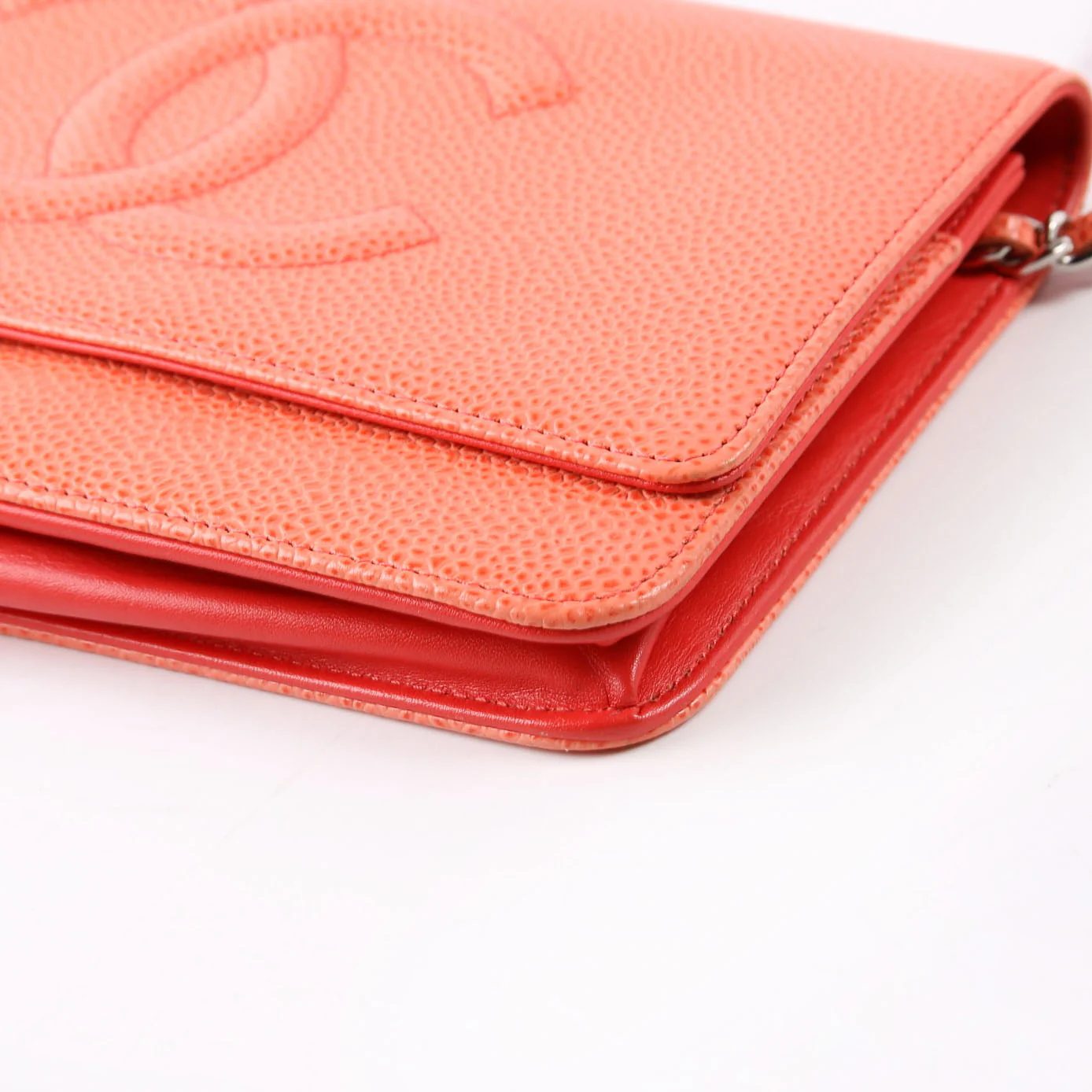 WOC Timeless CC Caviar Coral - Image 7