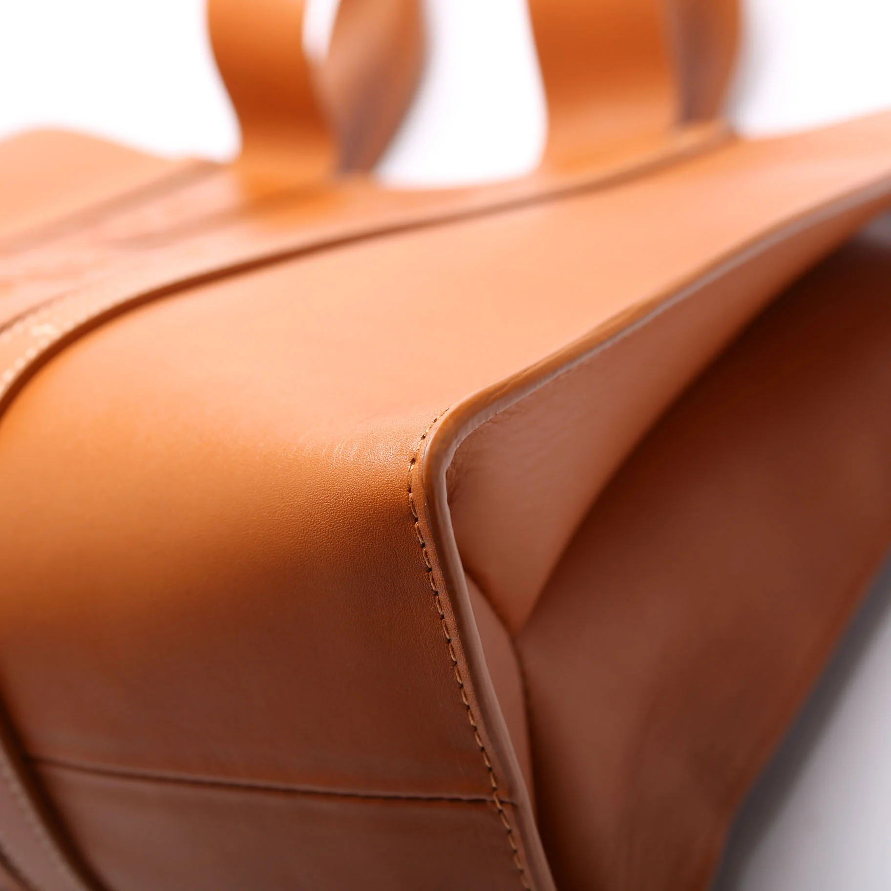 Woody Leather Tote Large Brown - Image 6