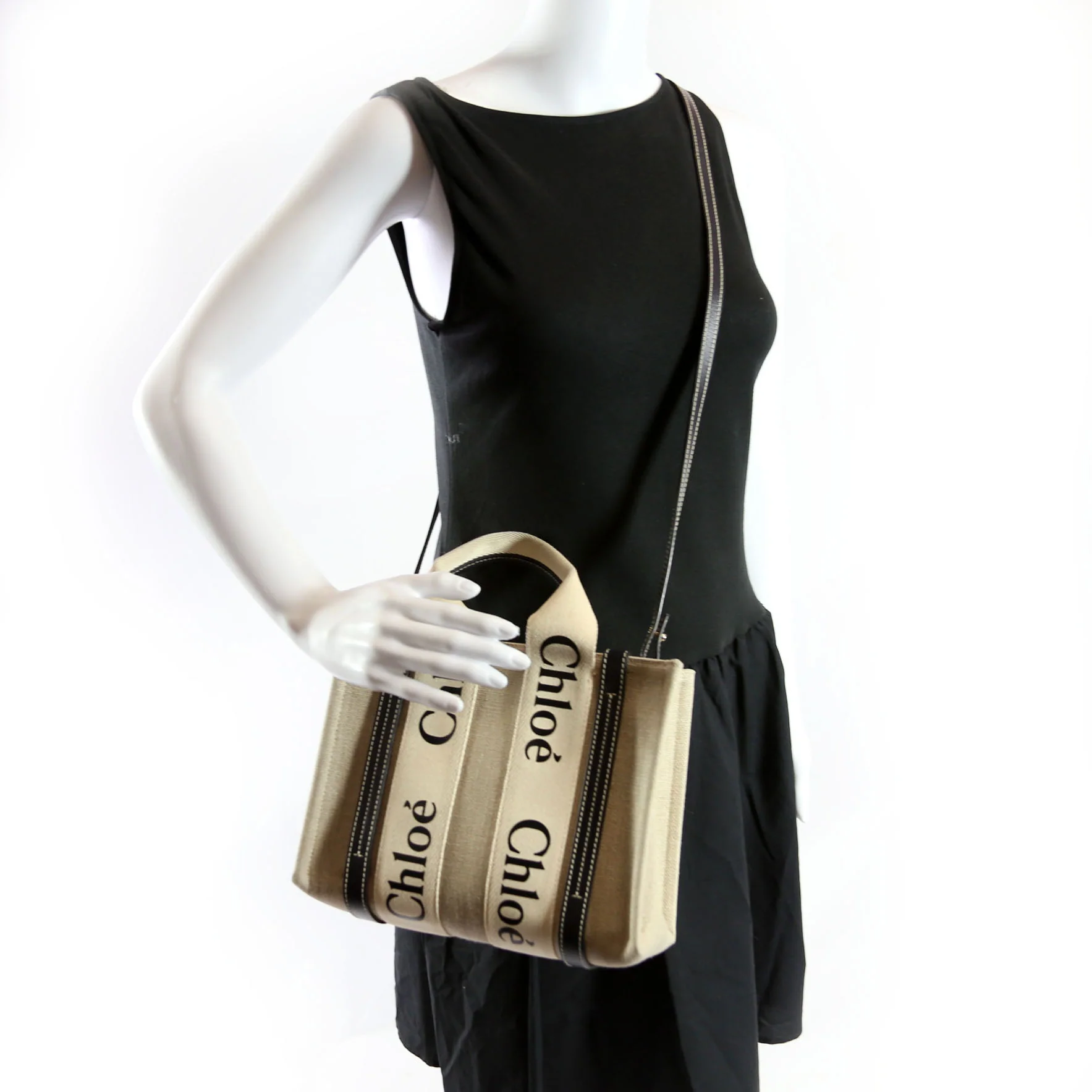 Woody Ribbon Tote Small Black/Beige - Image 13